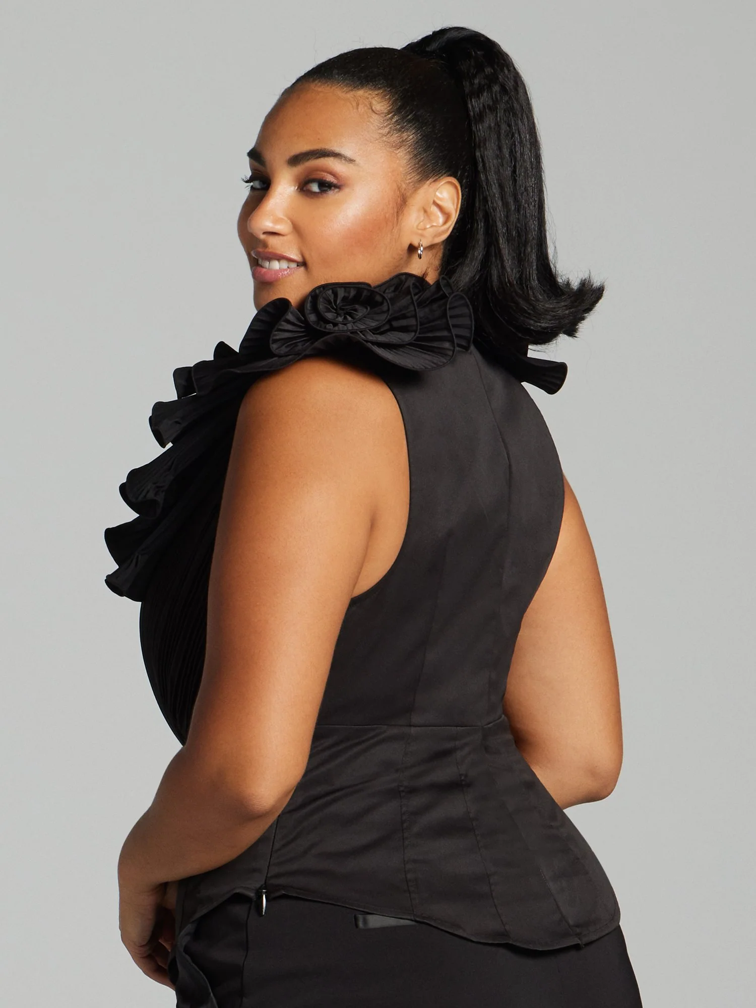 Iria Floral Embroidered Corset Top - Image 3