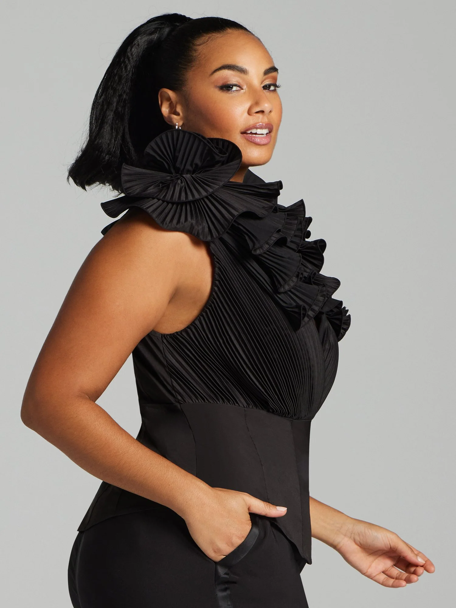Iria Floral Embroidered Corset Top - Image 4