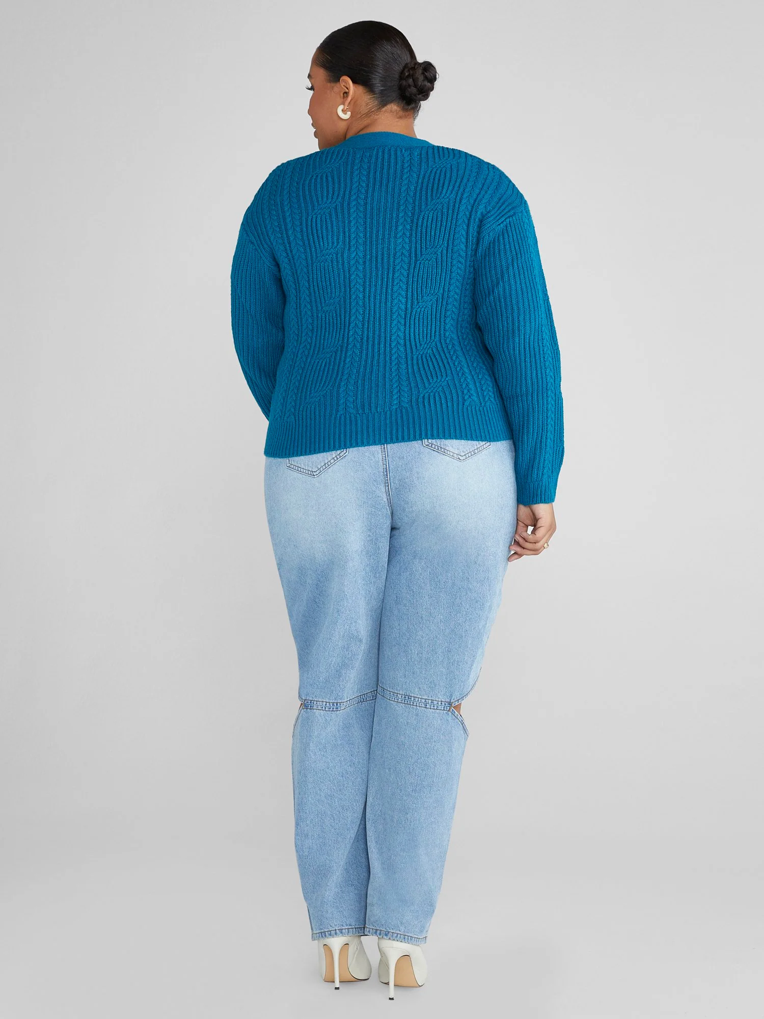 Katya V-Neck Cropped Cardigan - Image 4