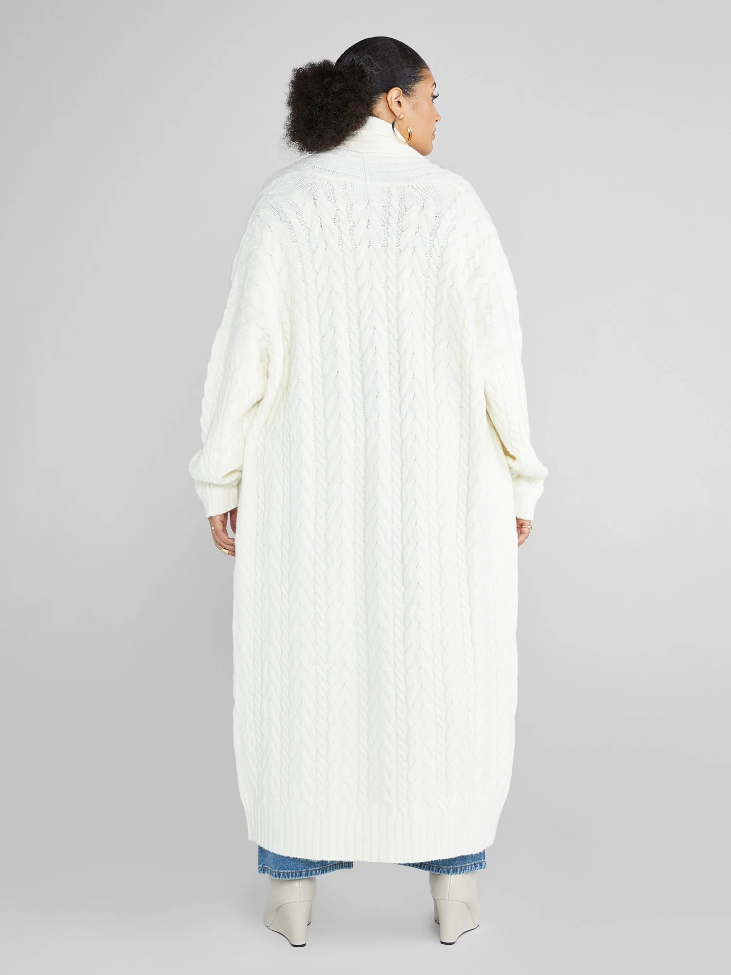 Martine Cable Knit Maxi Cardigan - Image 4