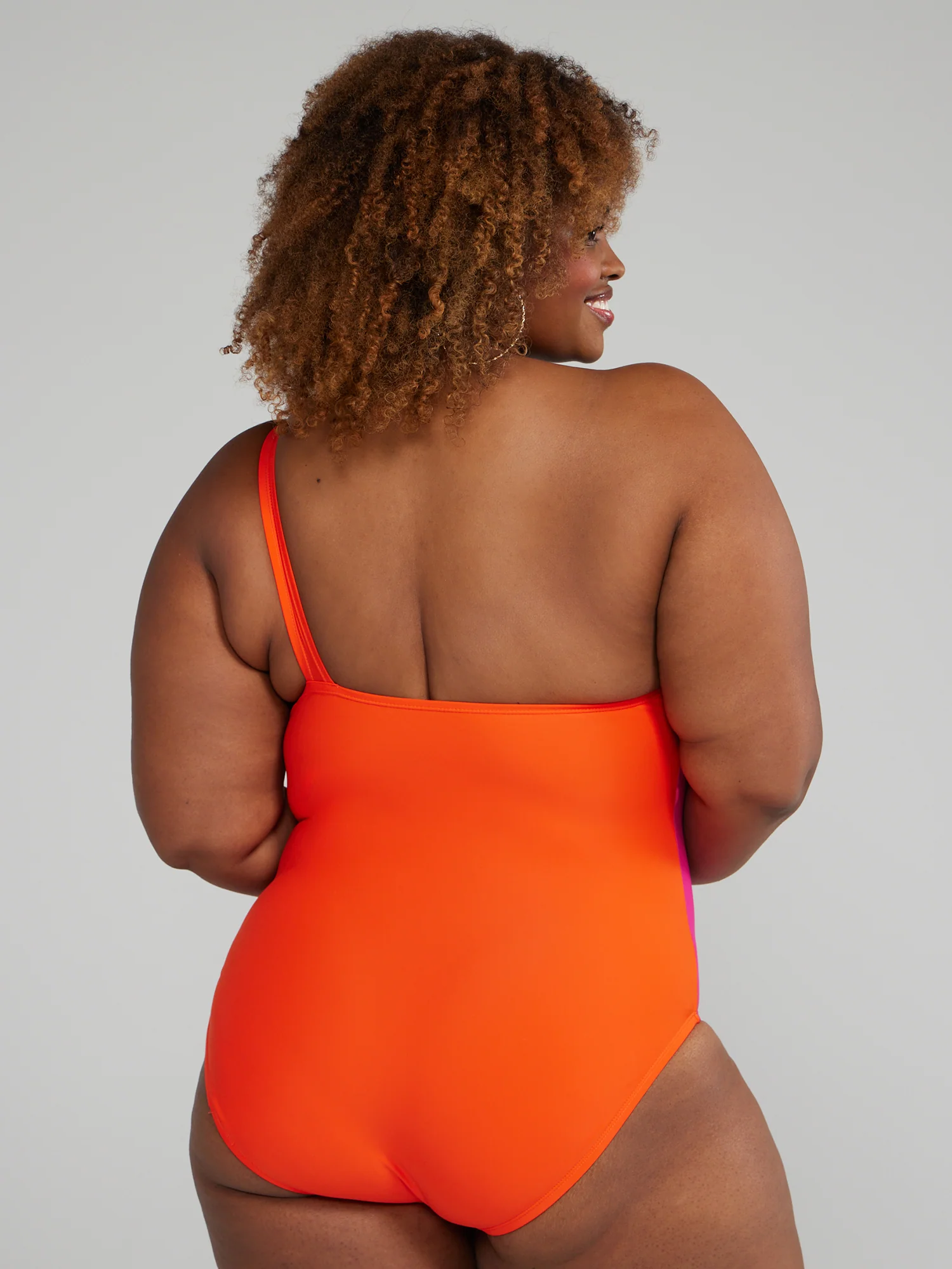 One Shoulder Colorblock One-Piece Swimsuit - Image 3
