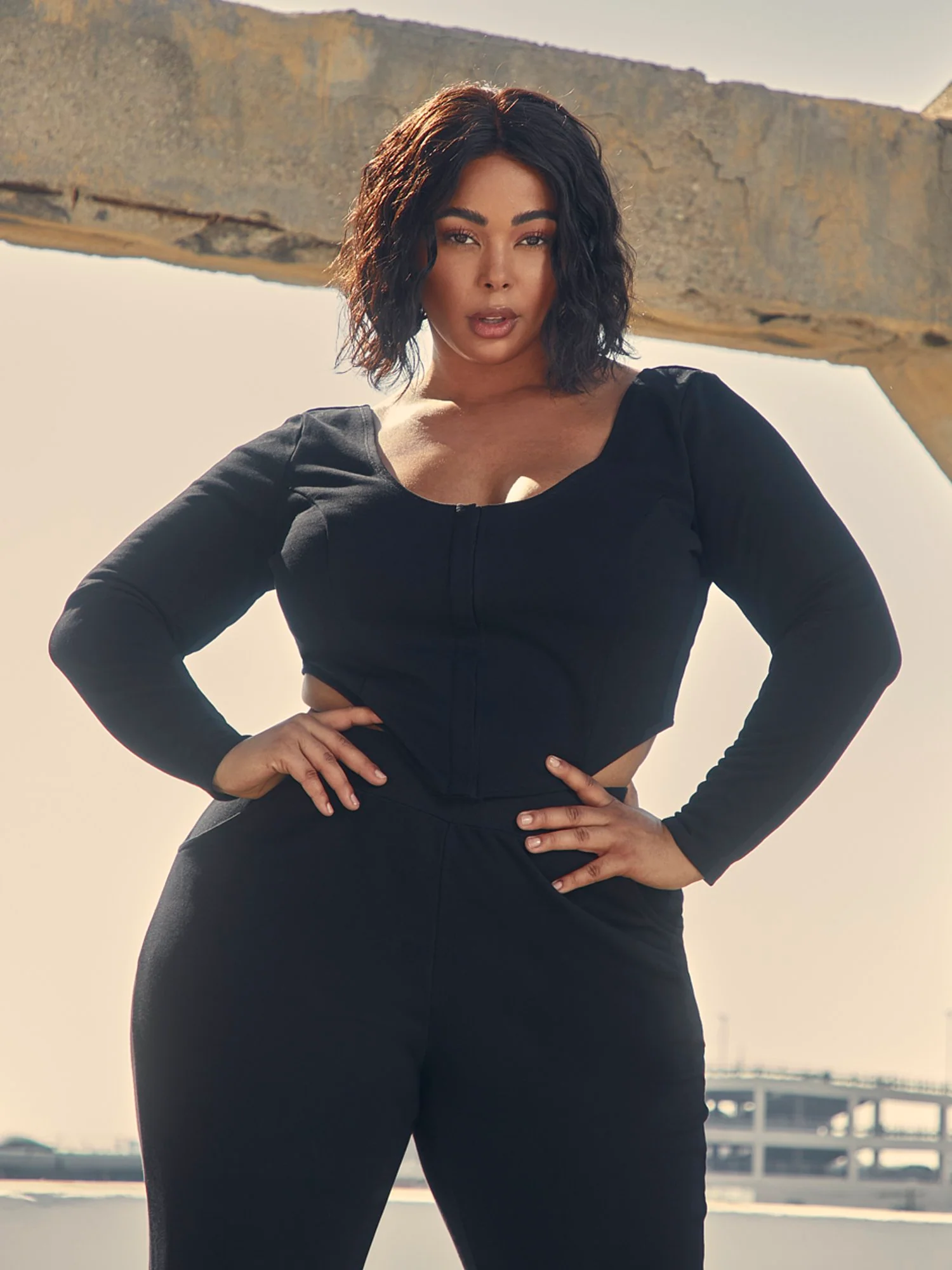 Aiesha Fitted Top - Image 2