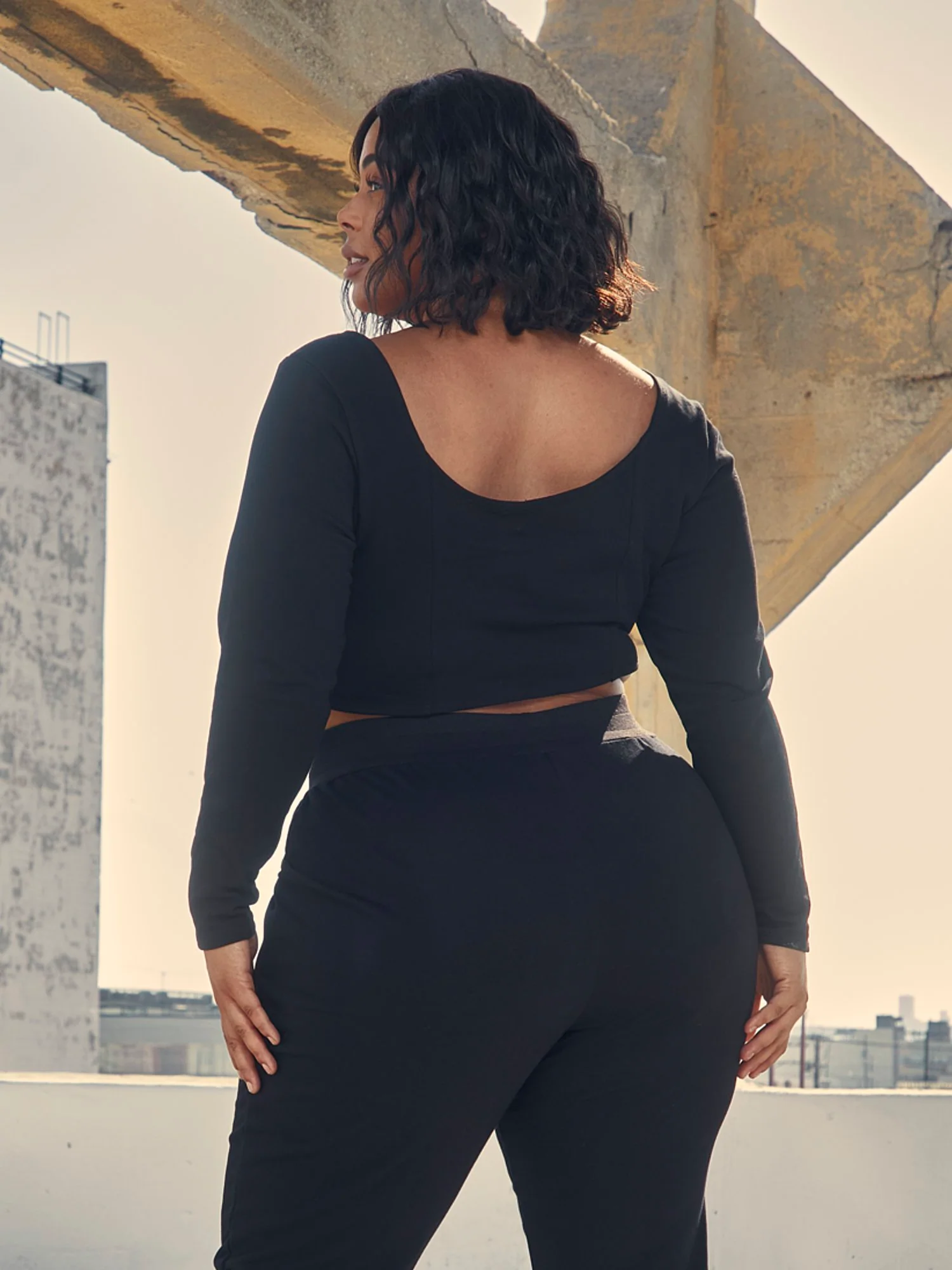 Aiesha Fitted Top - Image 3