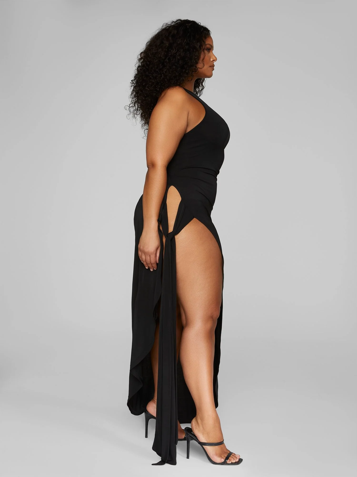 Angelique Side Slit Knit Maxi Dress - Leslie Sidora x FTF - Image 4