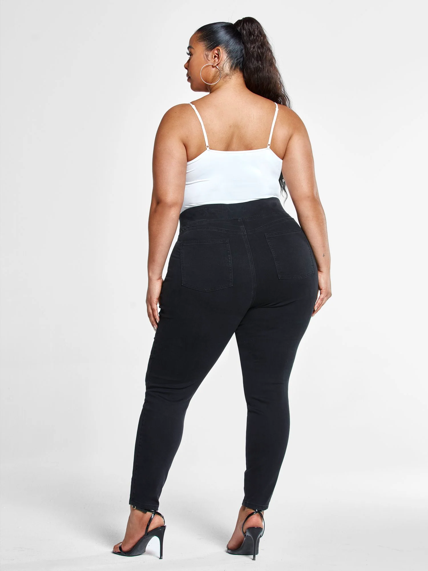 Black High-Rise Destructed Jeggings - Image 5