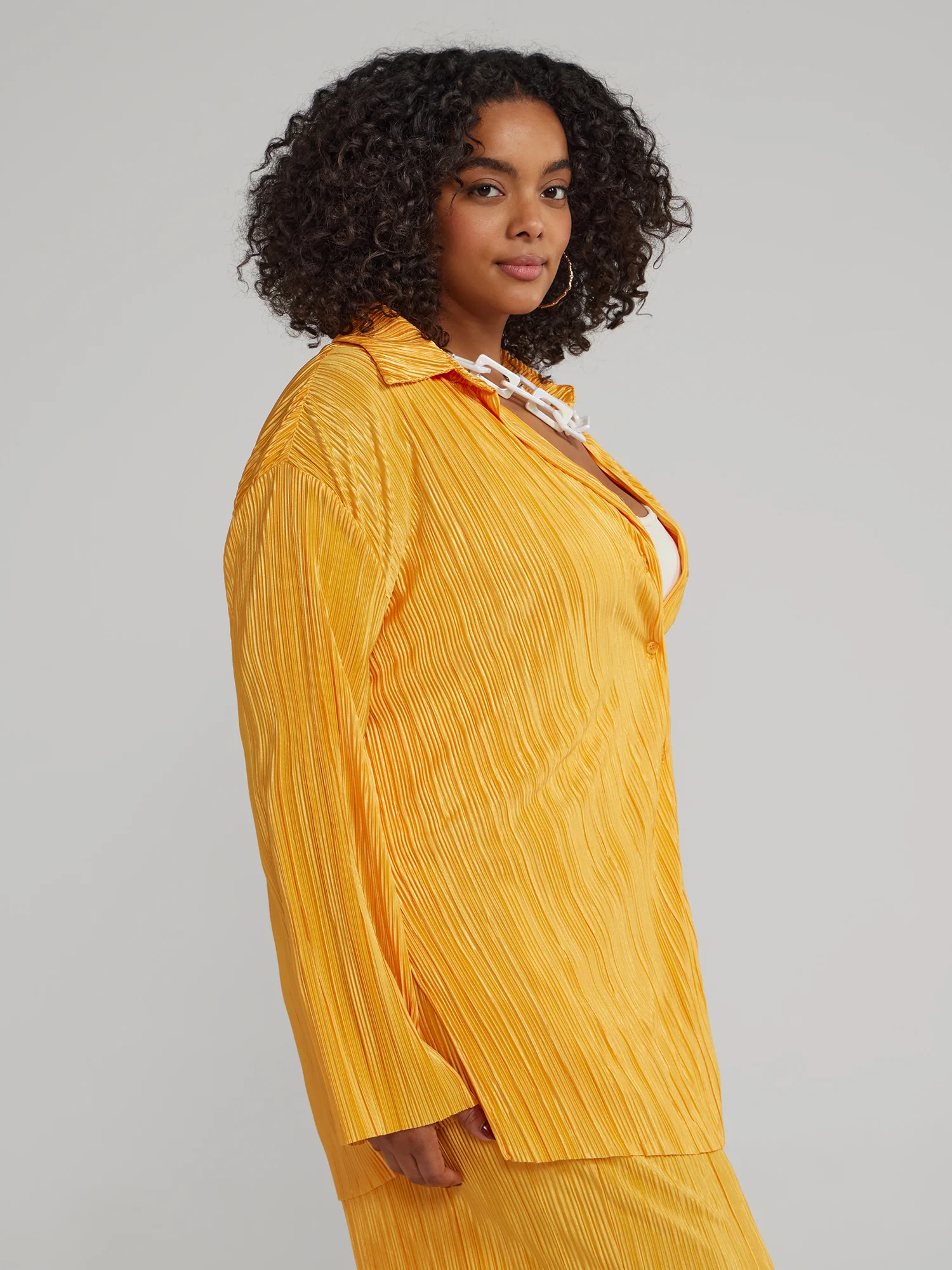 Button-Down Plisse Shirt - Image 2