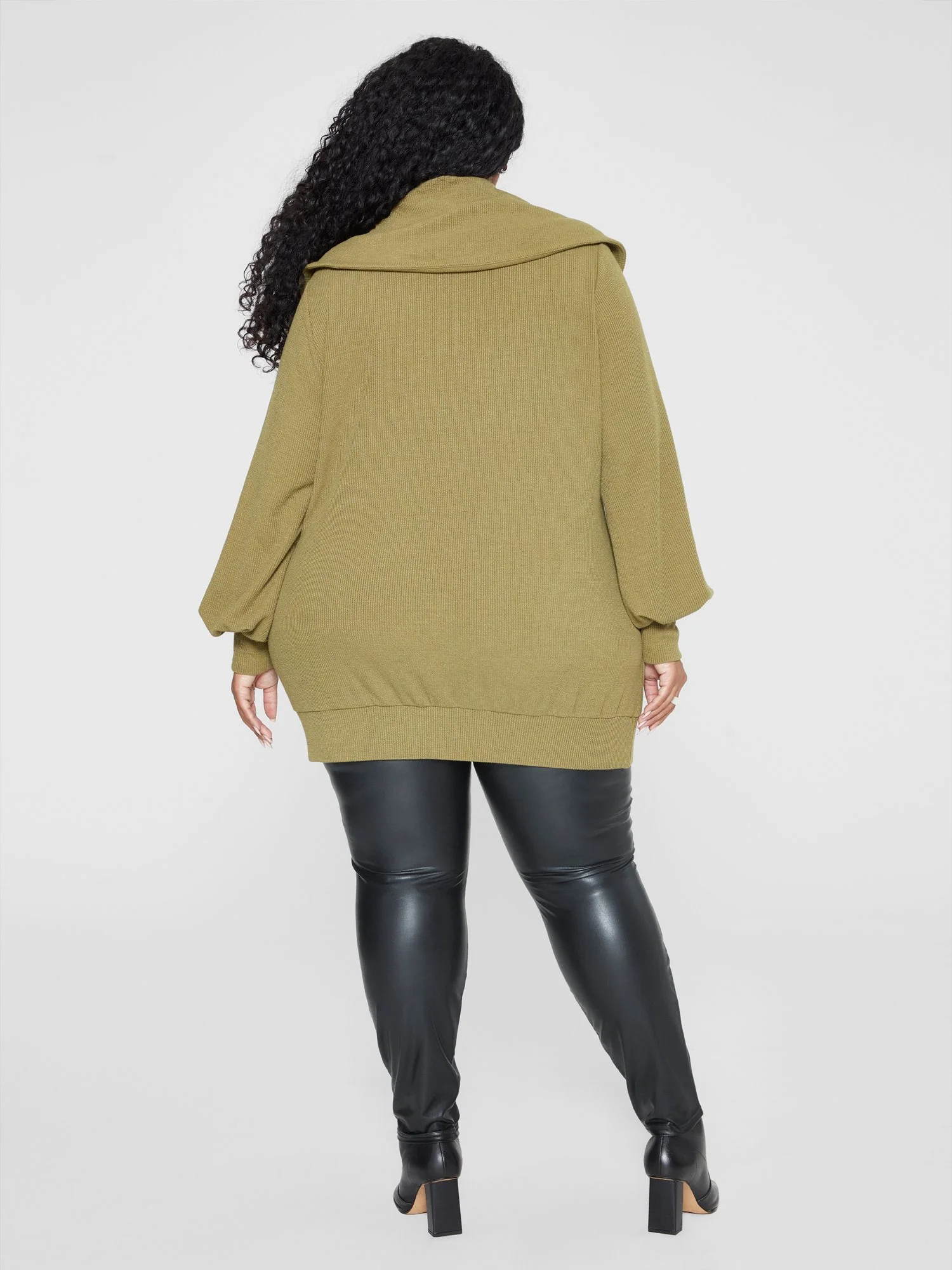 Carina Half Zip Sweatshirt - Image 4
