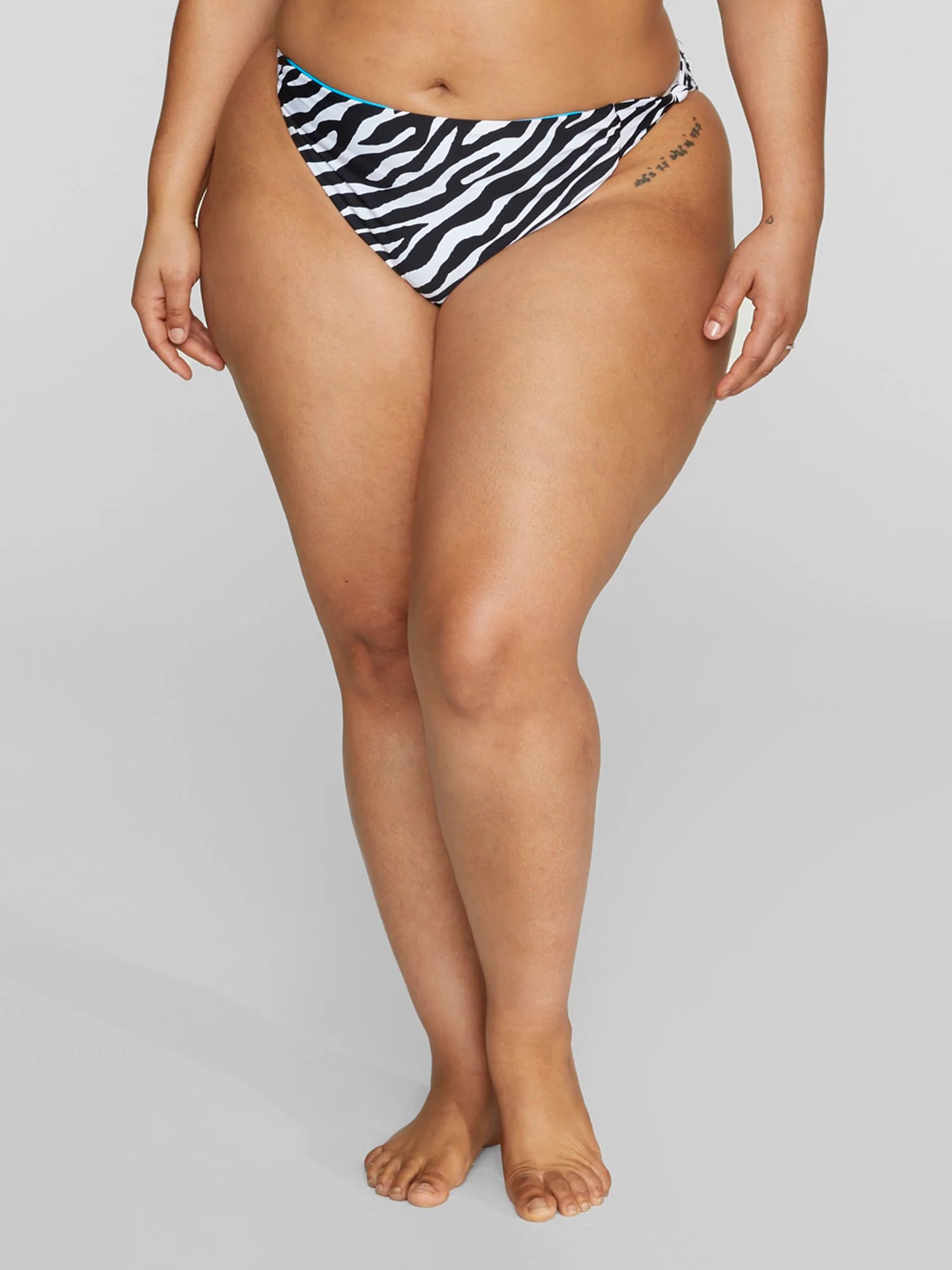 Carmen Reversible Bikini Bottom - Image 2