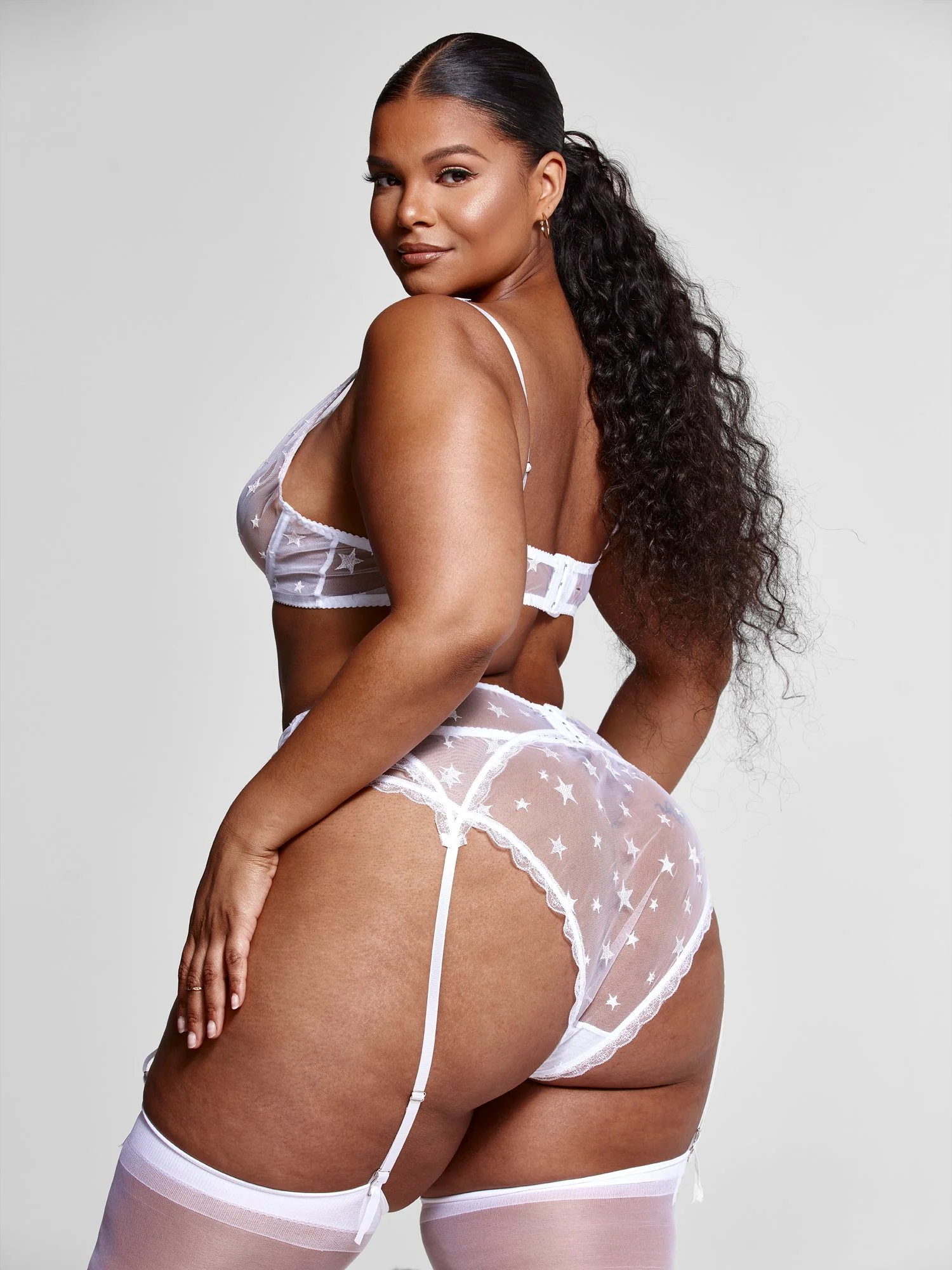Danica Bra and Panty Set with Garter - Image 5