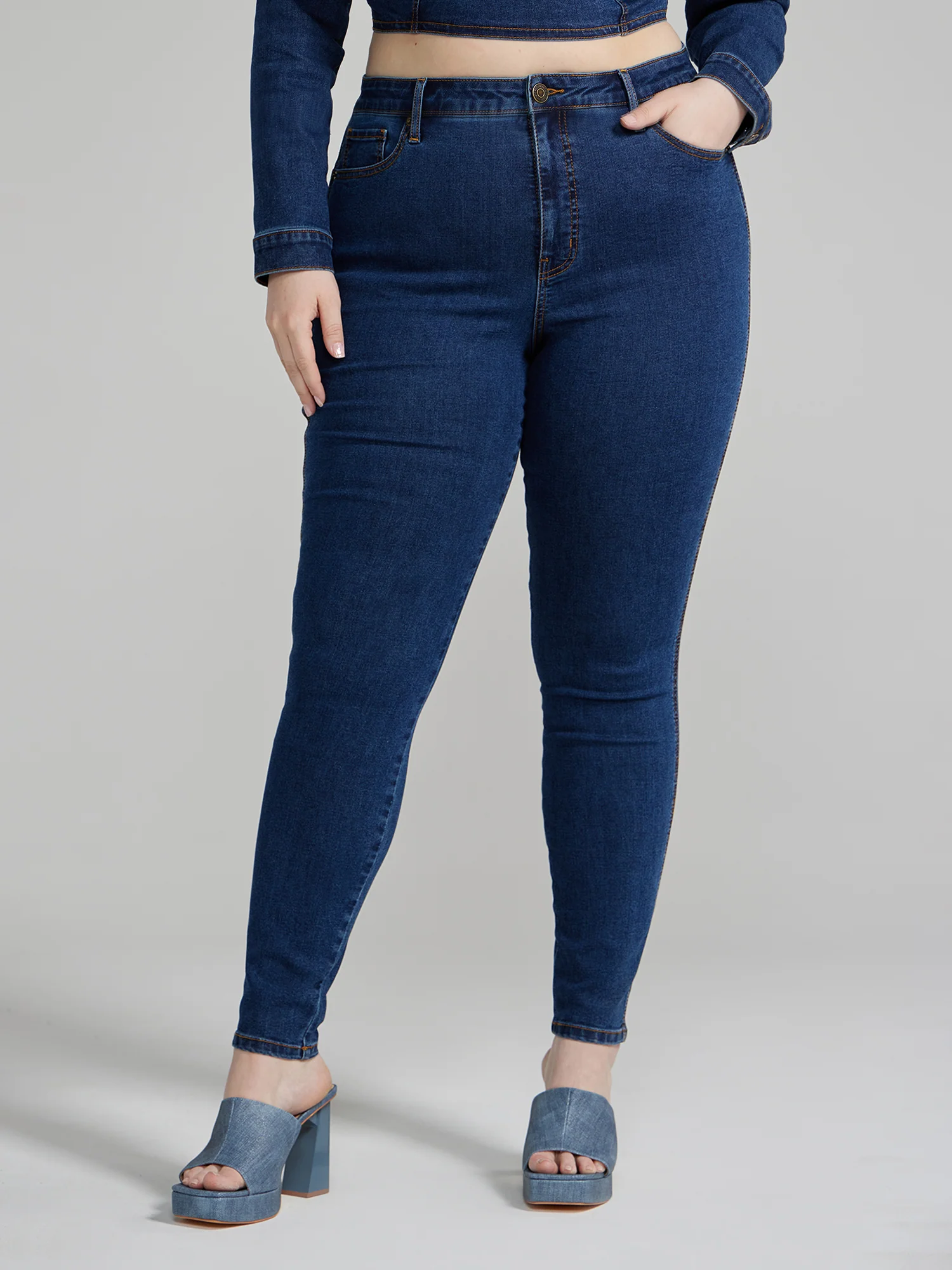 Draya Skinny Jeans with Peplum Belt - Image 2
