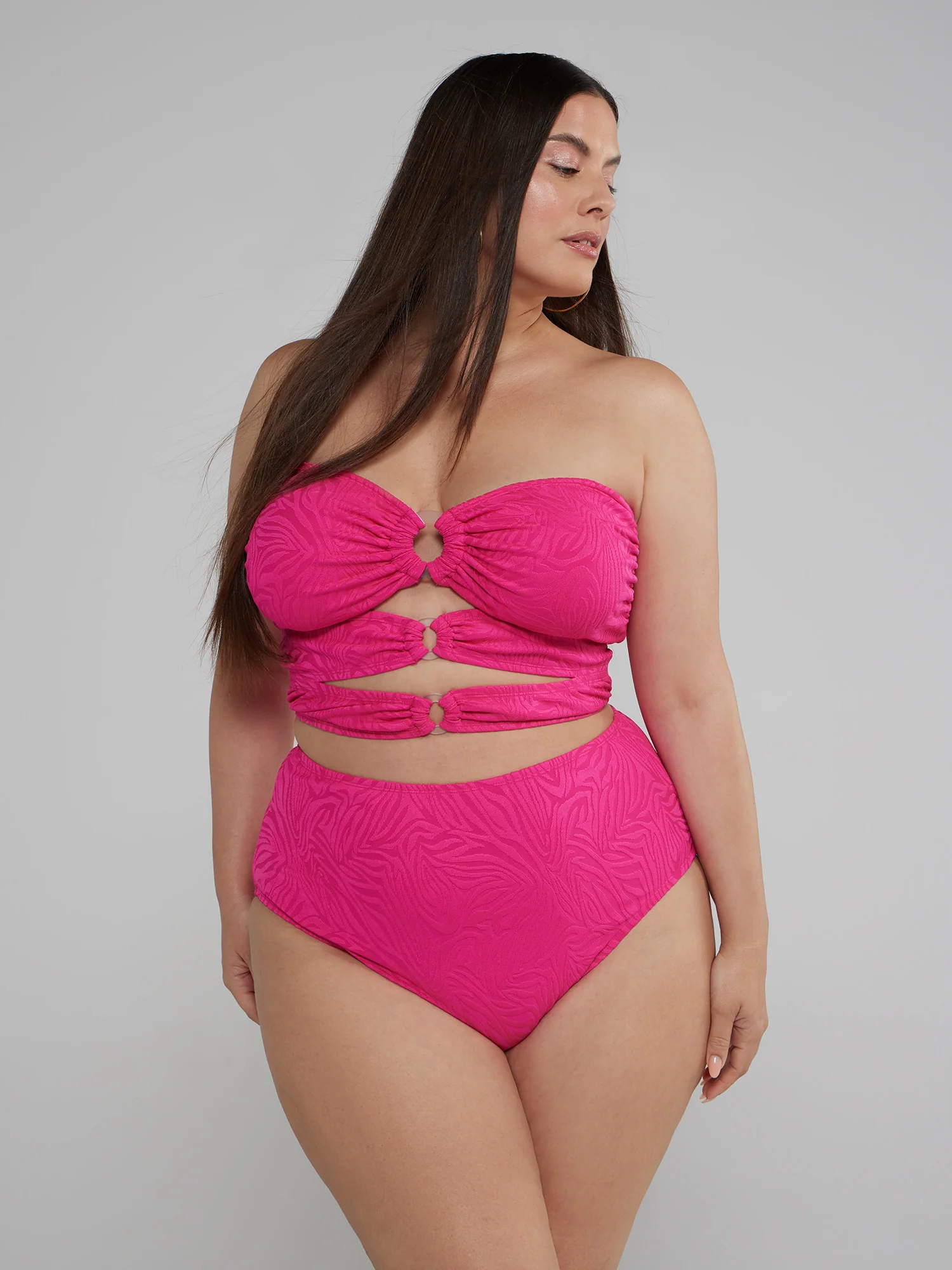 Esther Jacquard Pattern Cutout Bikini Top - Image 3