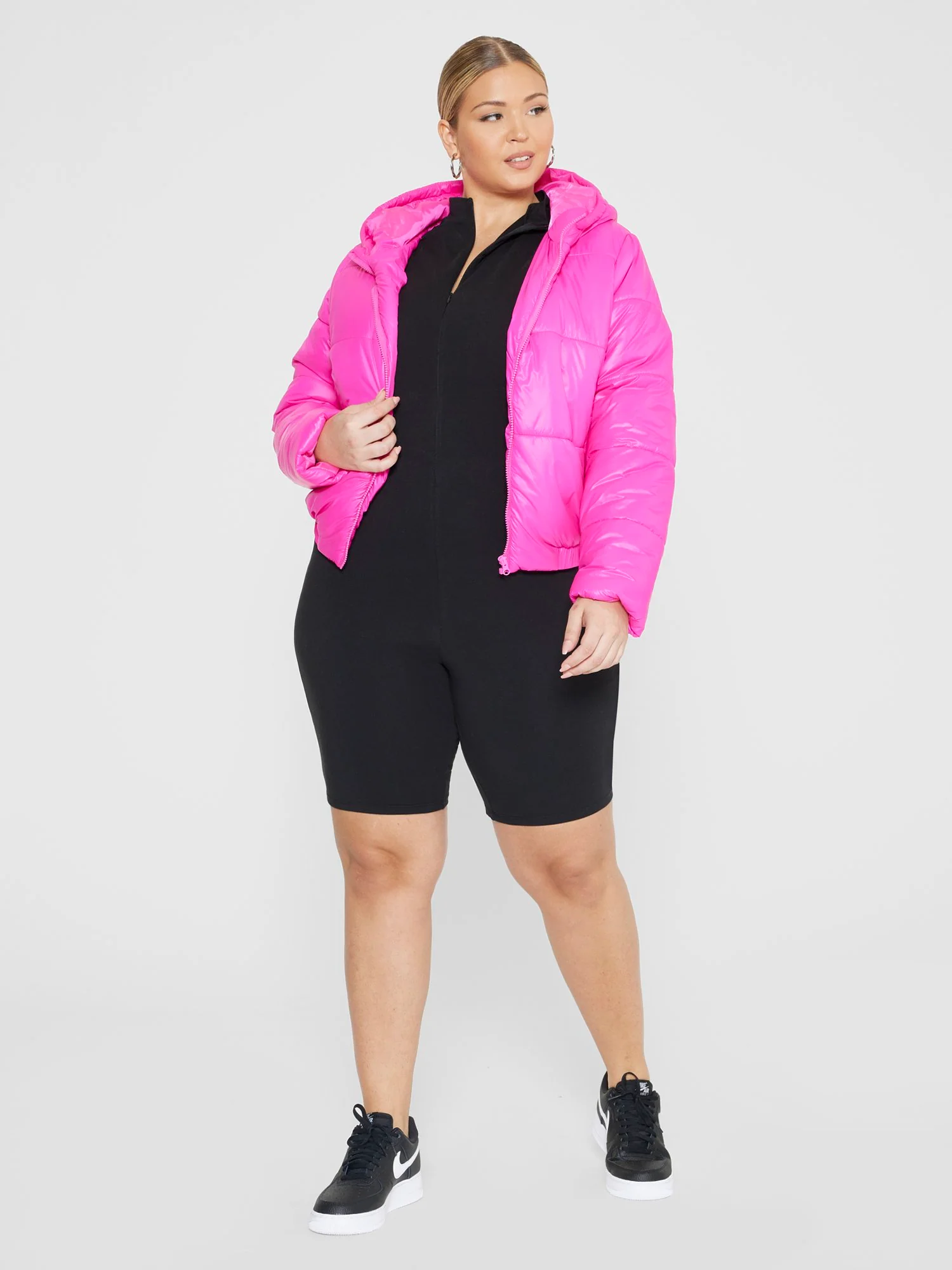 Farrah Short Hooded Puffer Coat - Image 11