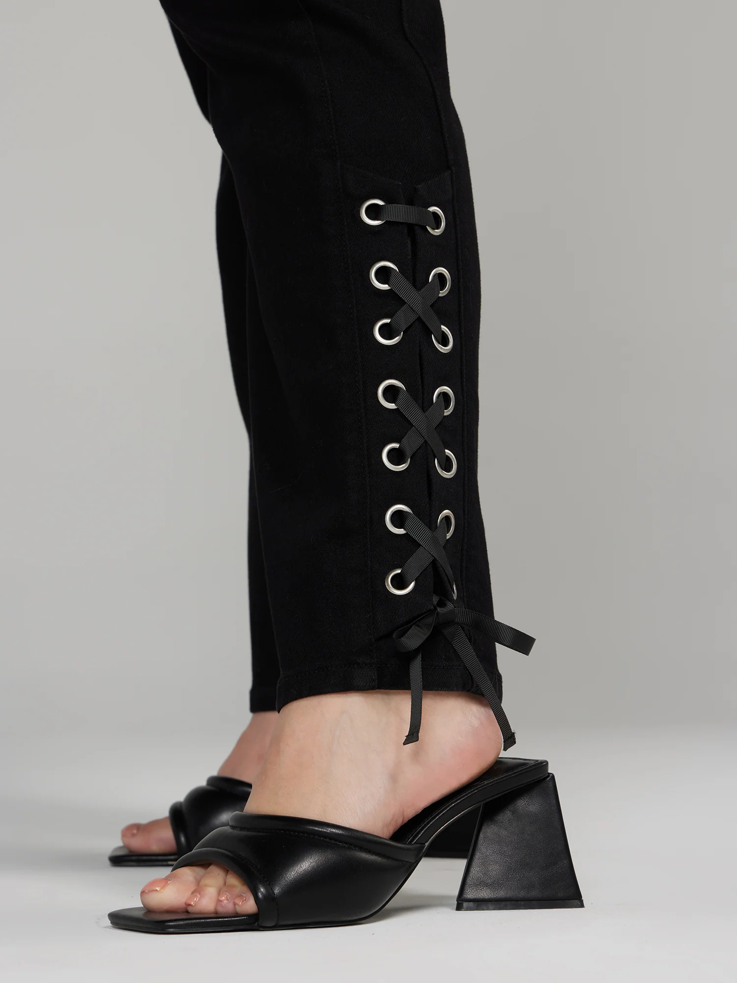 High Rise Lace-Up Ankle Skinny Jeans - Image 4