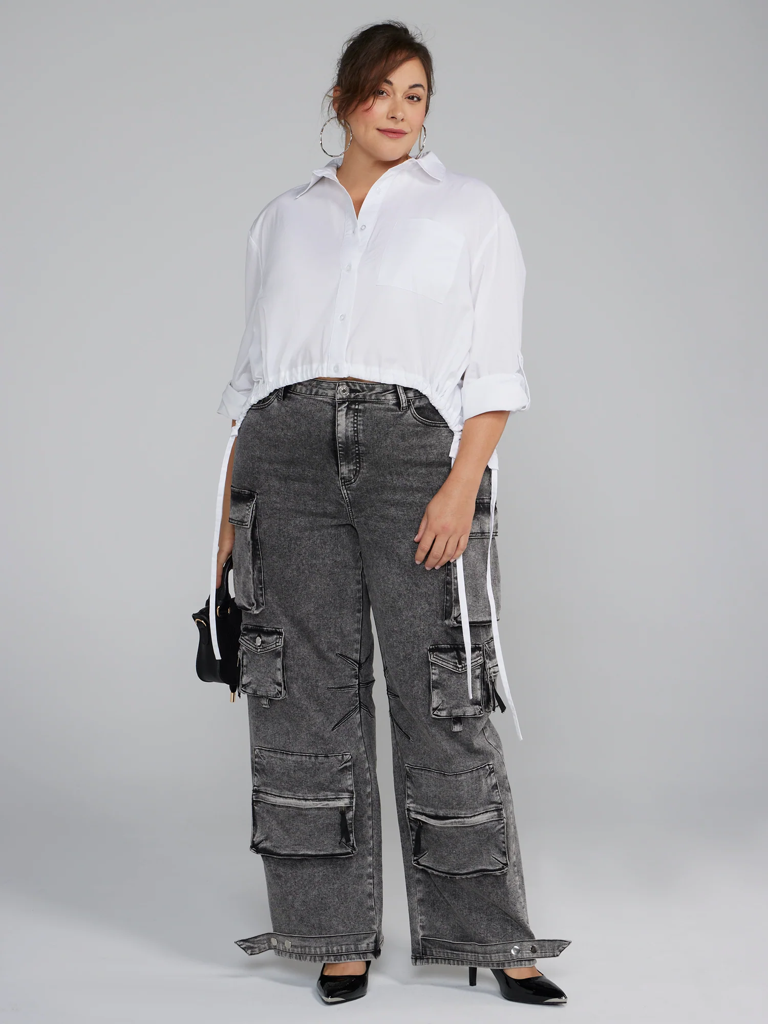 High Rise Straight Leg Cargo Jeans - Image 4