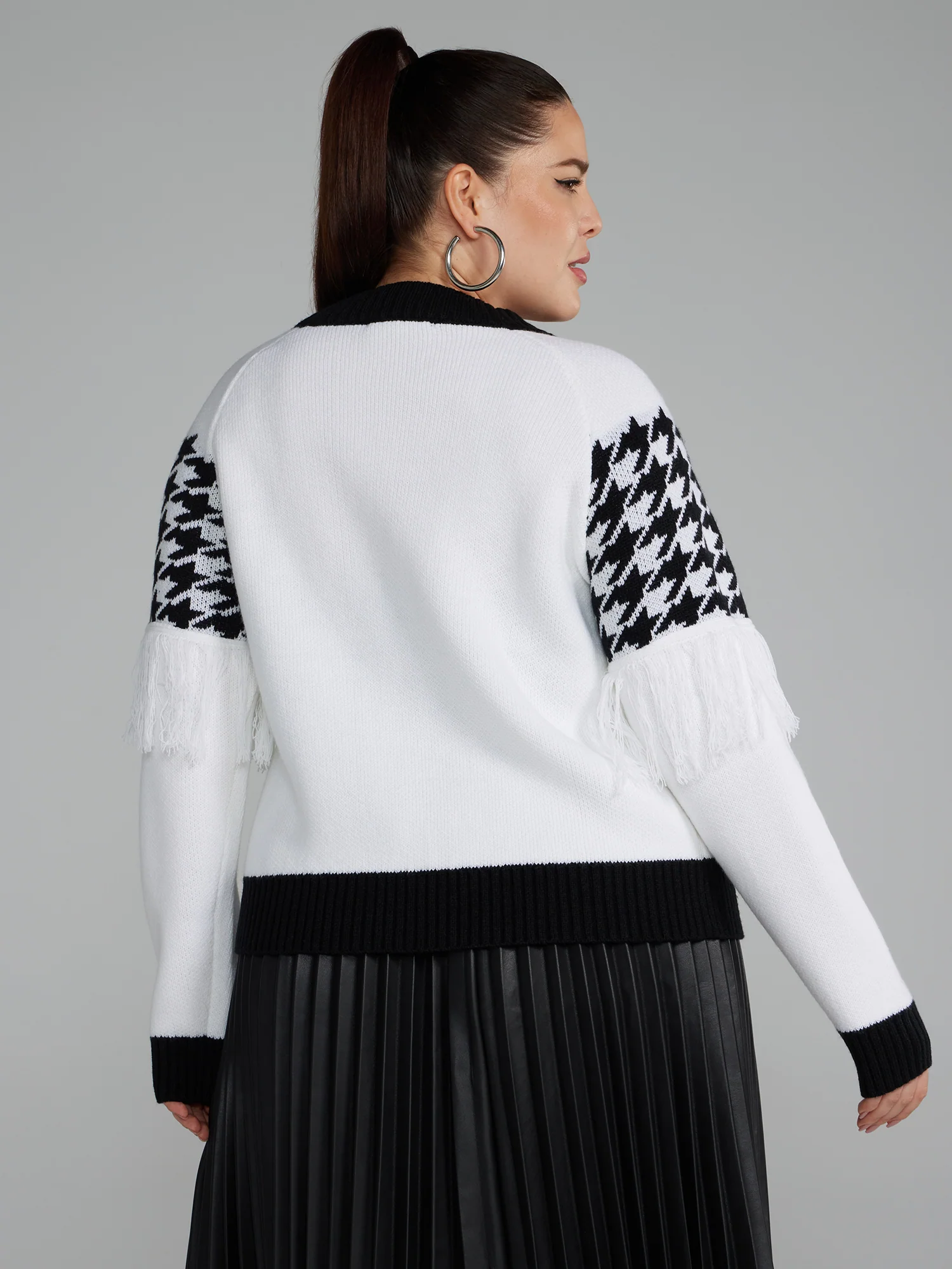 Houndstooth Fringe Detail Cardigan - Image 3