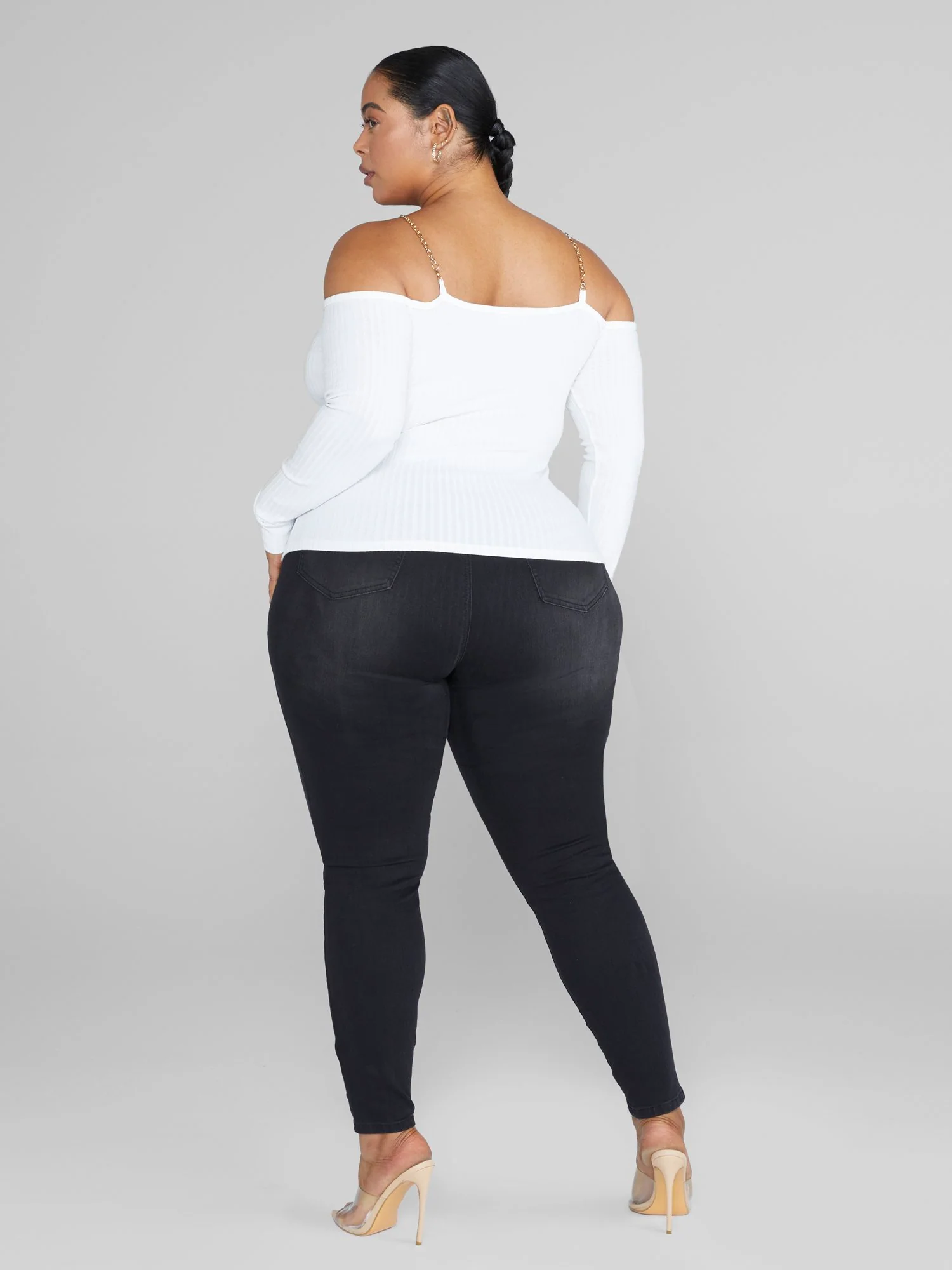 Janine Off-The-Shoulder Chain Strap Knit Top - Image 4