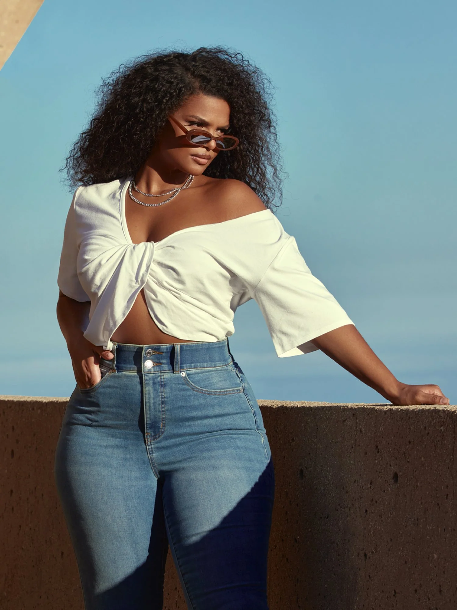 Jasmine Twist Front Tee - Image 2