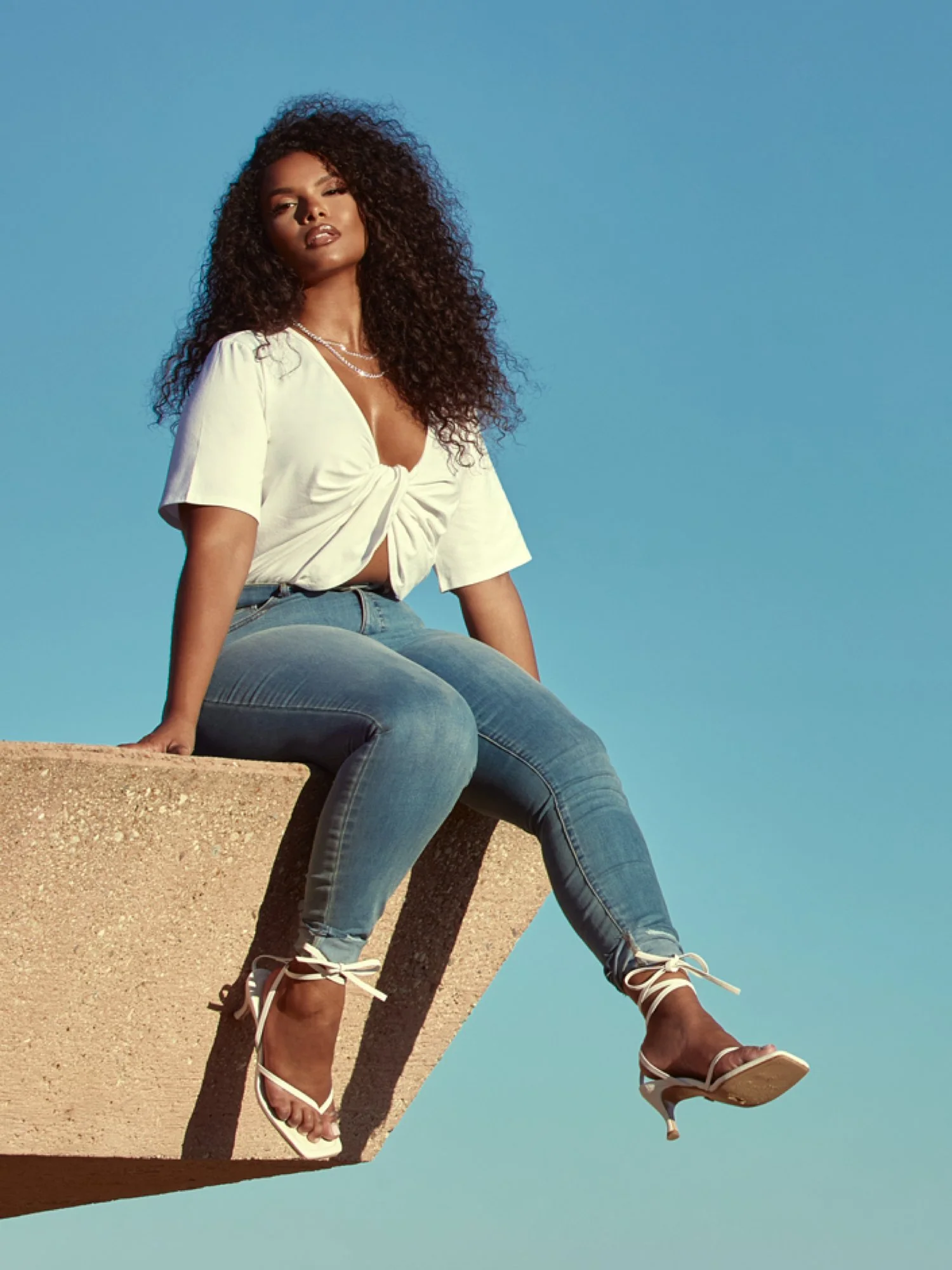 Jasmine Twist Front Tee - Image 5