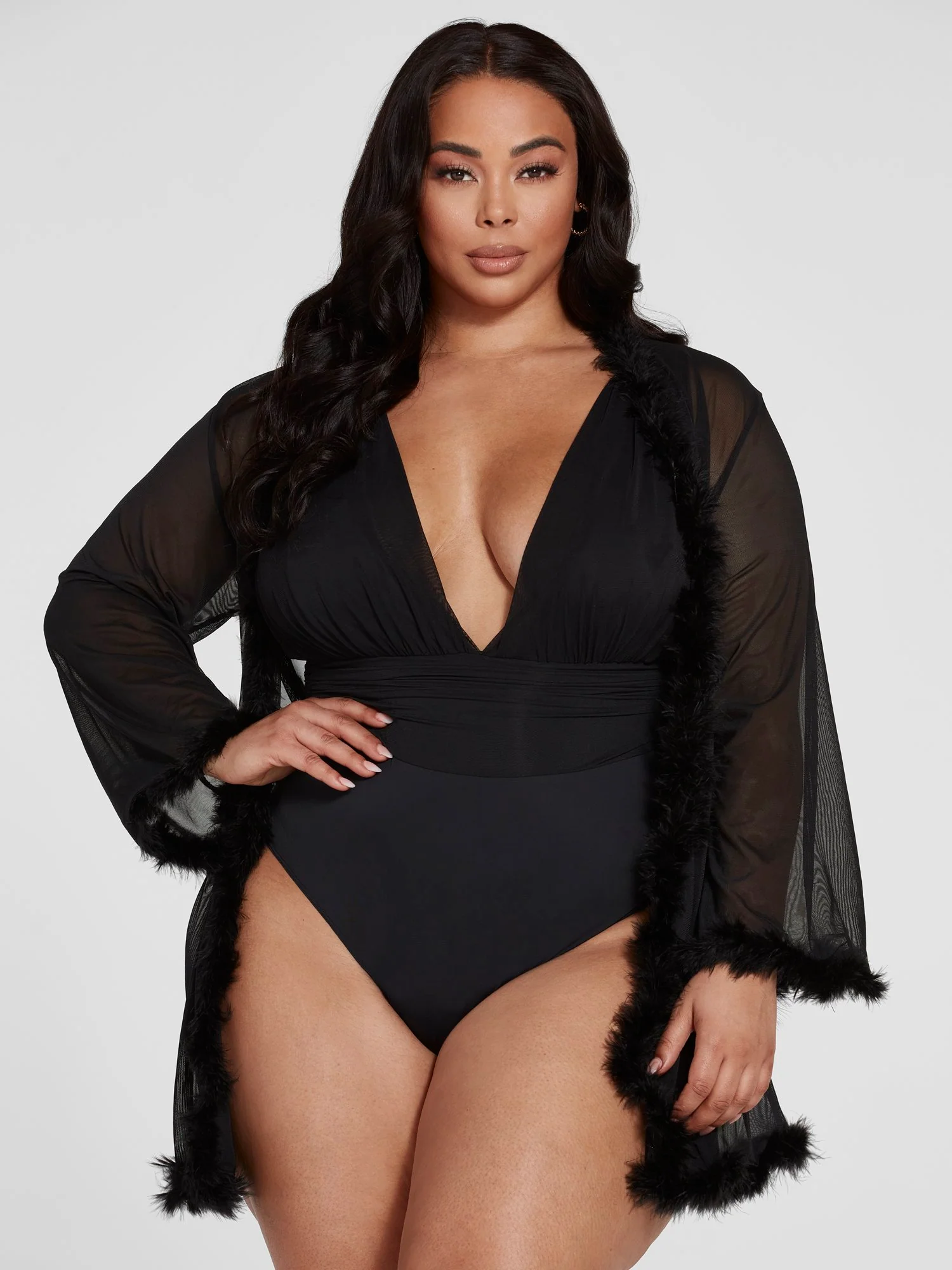Jayla Faux Fur Trim Robe - Image 4