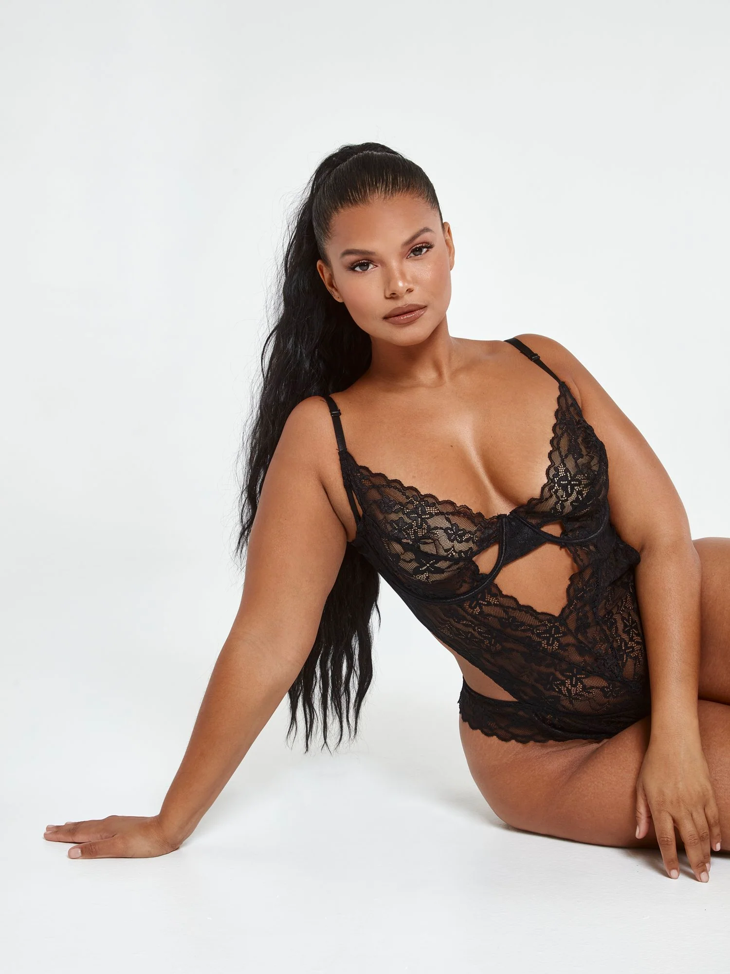 Katelyn Lace Cutout Bodysuit - Image 4