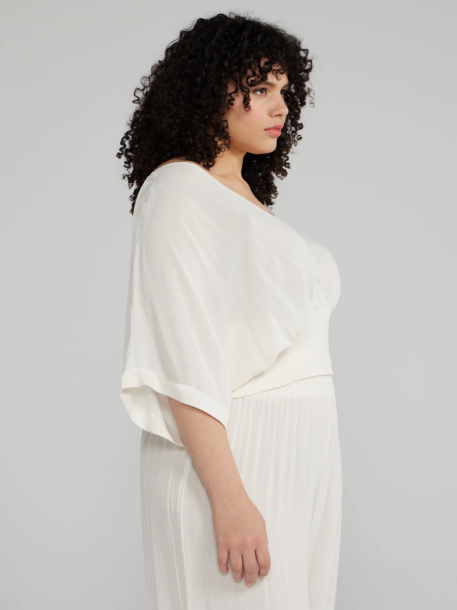 Kimono Style Smocked Hem Cropped Top - Image 2