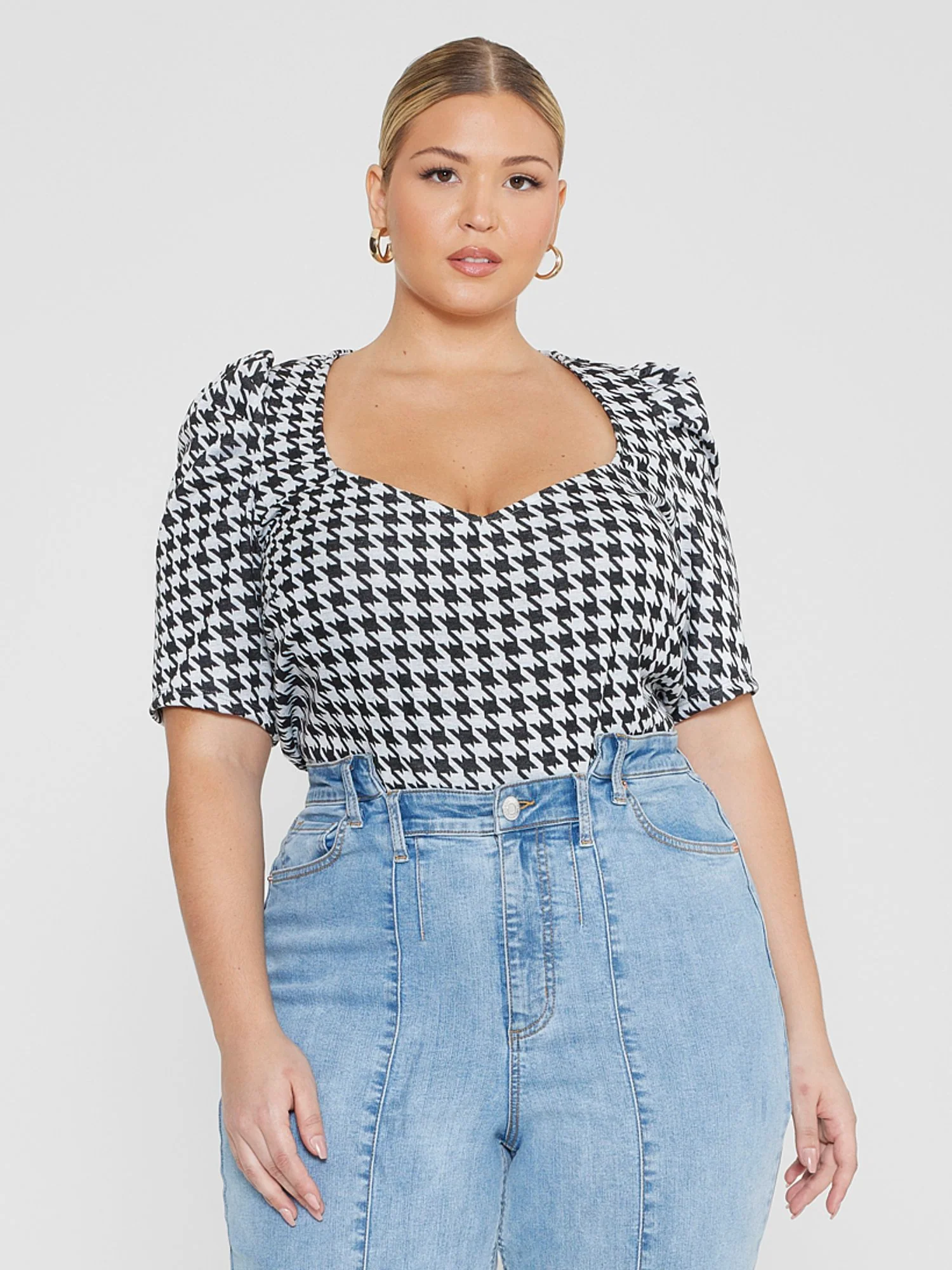 Latisha Houndstooth Puff Sleeve Top
