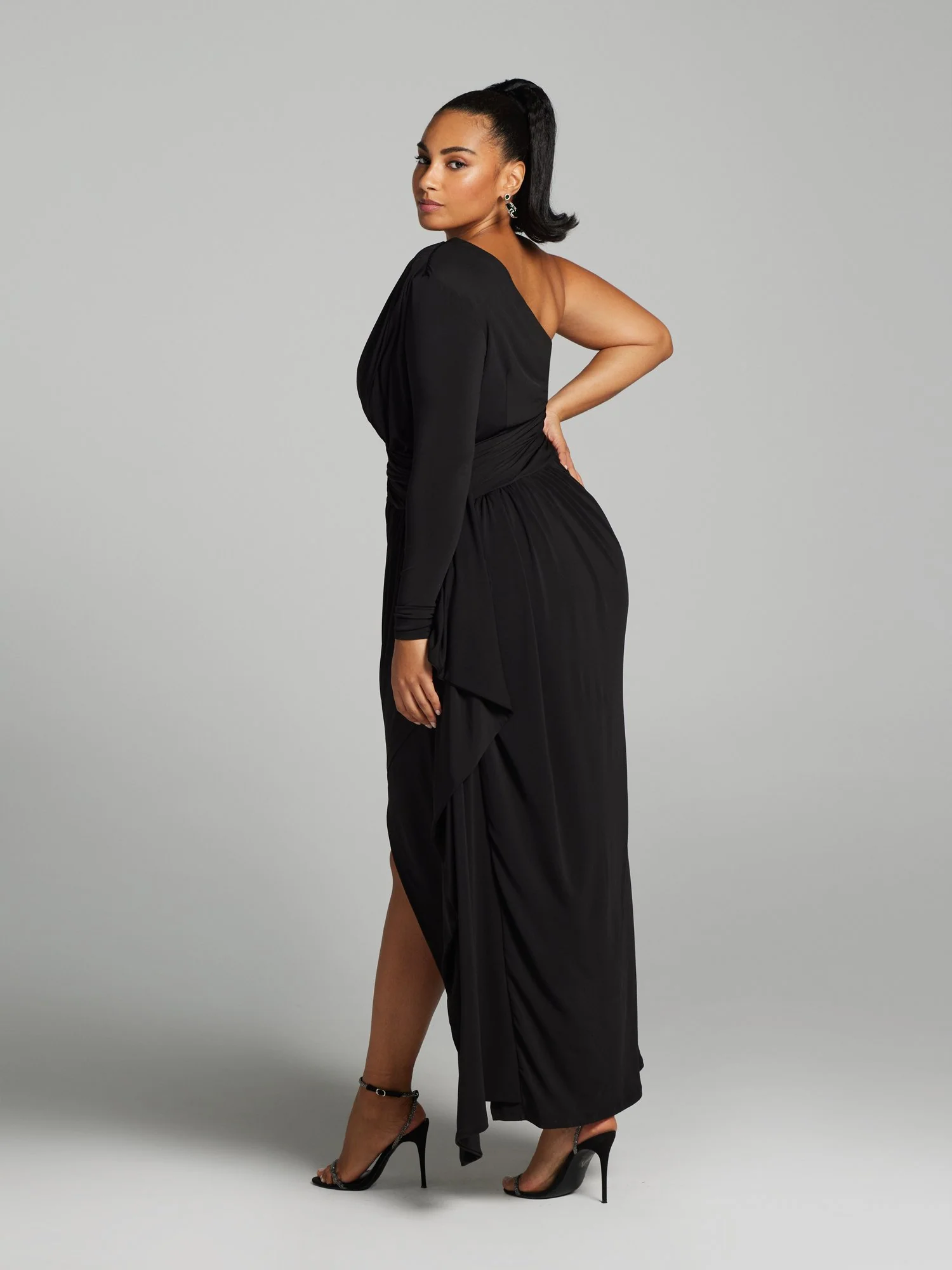 Leire One Sleeve Maxi Dress - Image 5