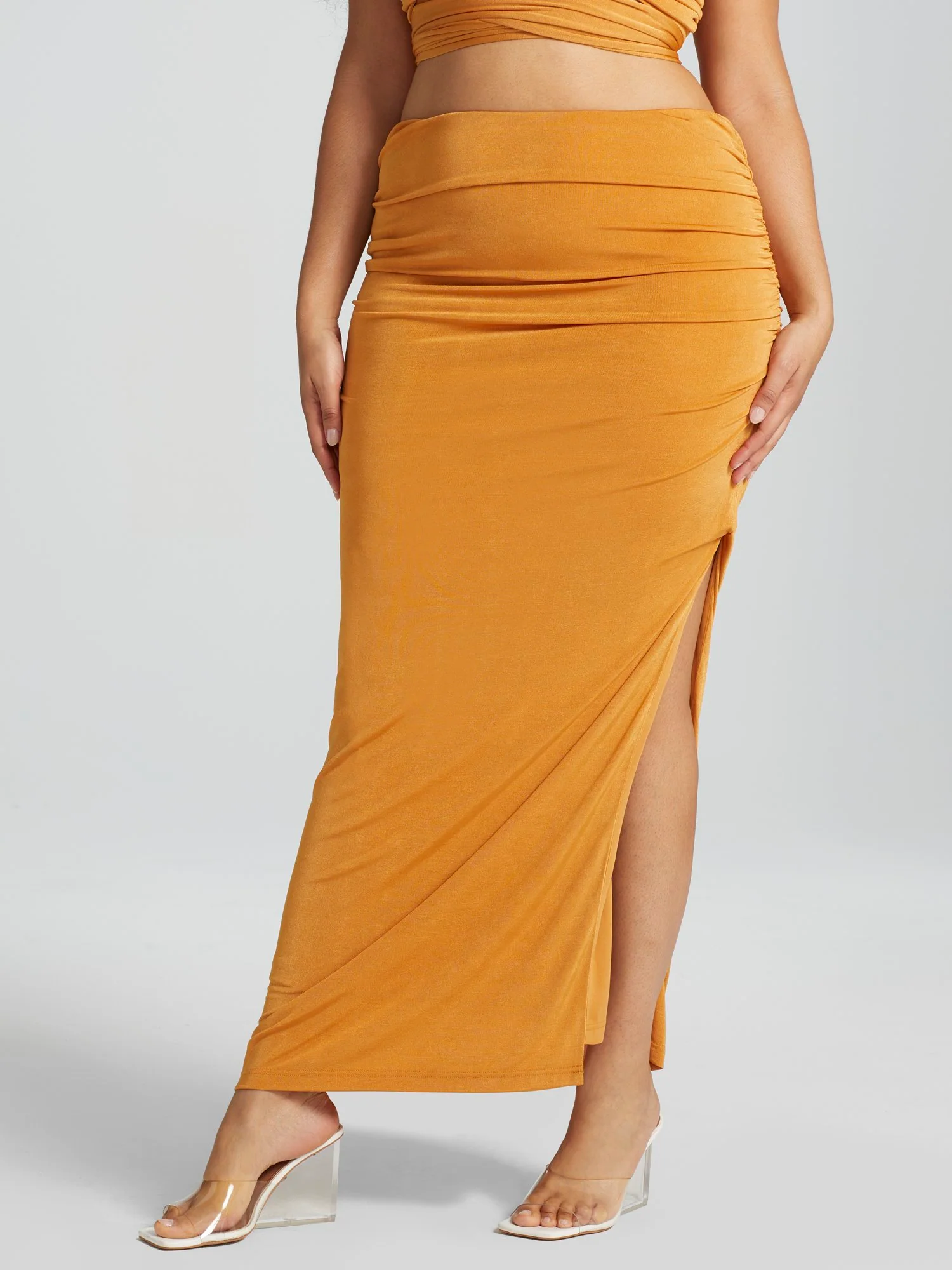 Lesedi Ruched Shimmer Skirt - Image 5