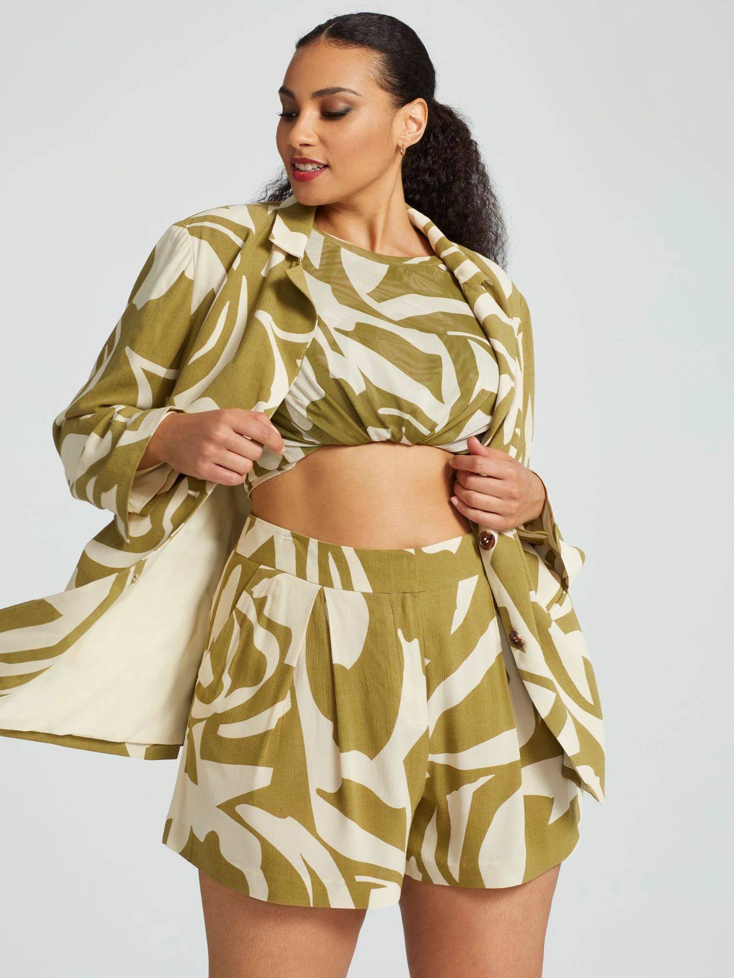 Liliana Printed Wide-Leg Shorts - Image 3