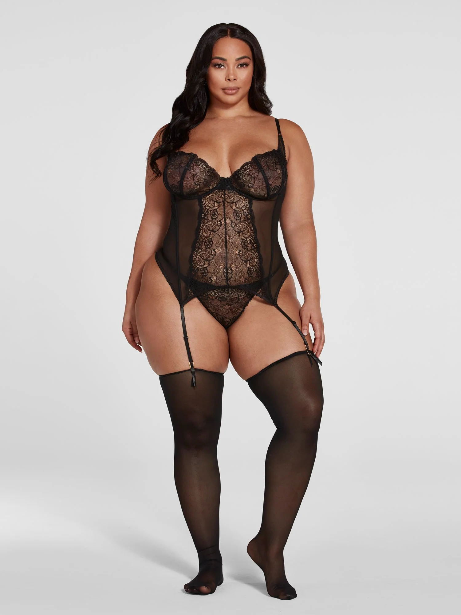 Liliana Two-Piece Lace Garter Set - Image 4