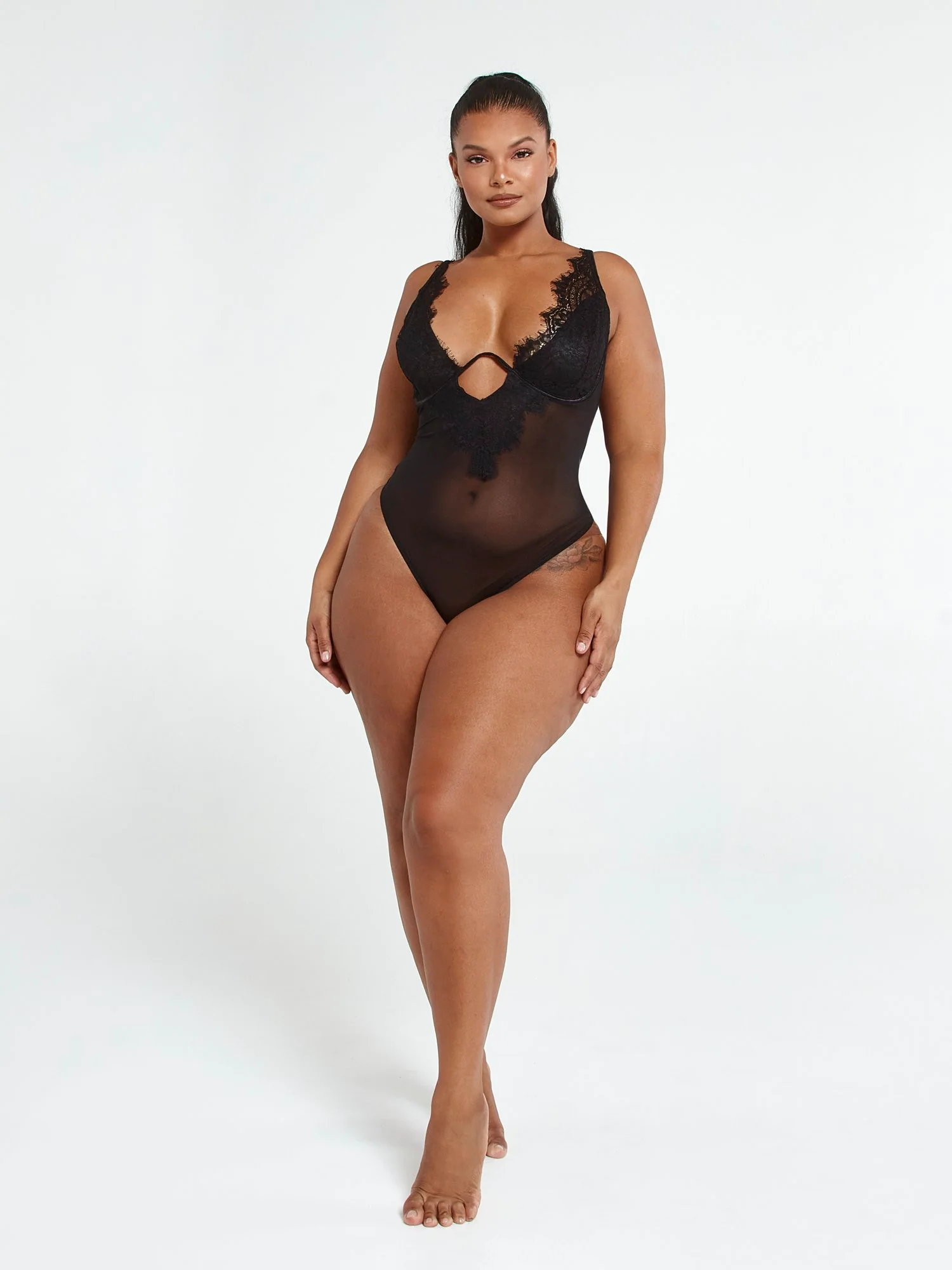 Liza Scallop Trim Bodysuit - Image 3