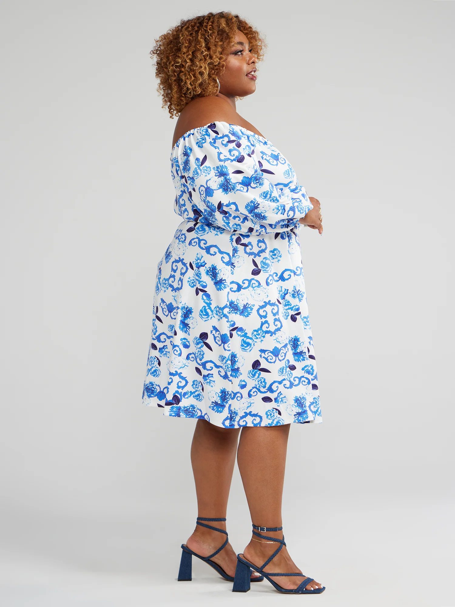 Off-Shoulder Floral Print Dress - Image 2