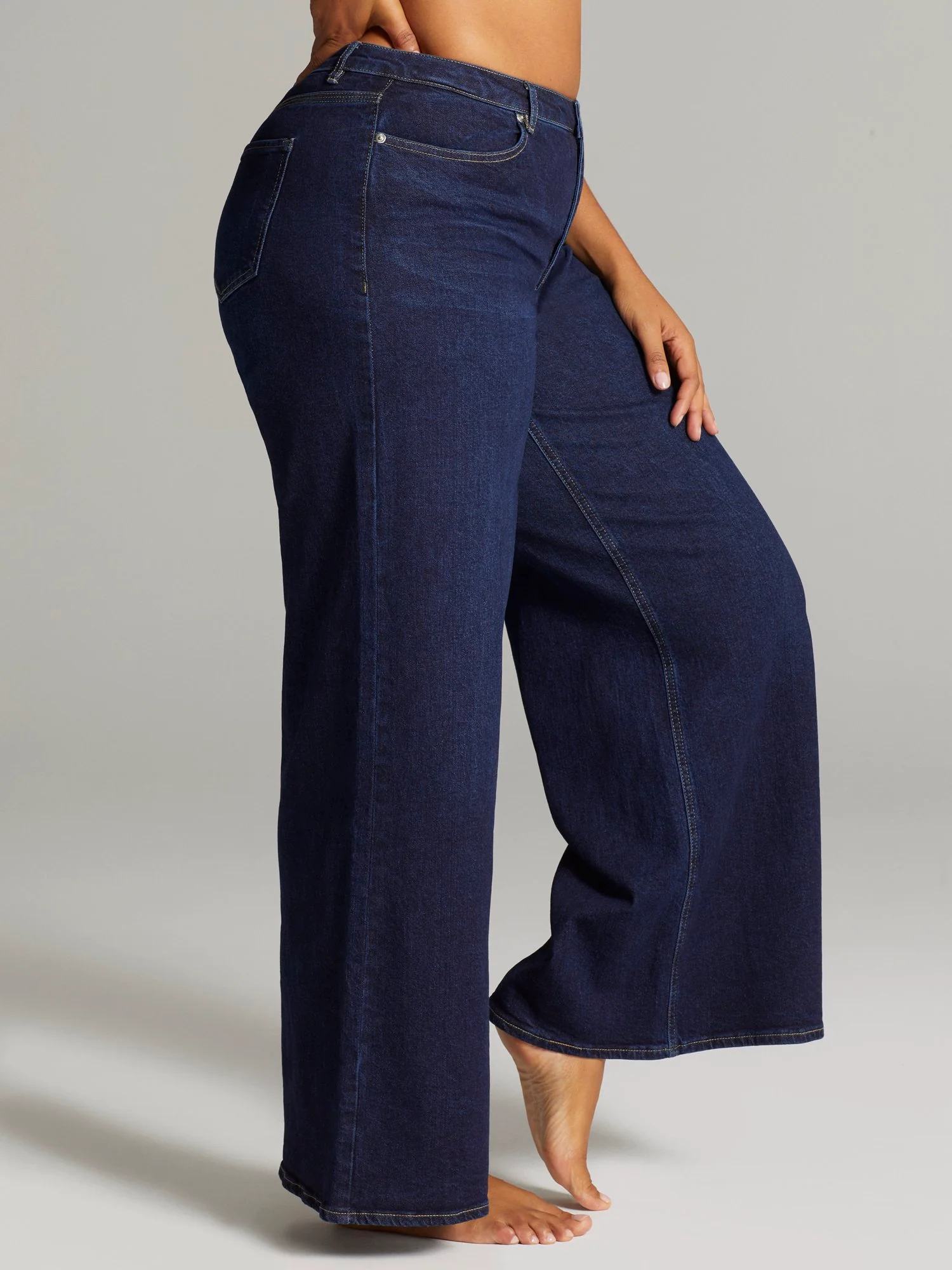 Saraya High Rise Wide Leg Jeans - Image 3