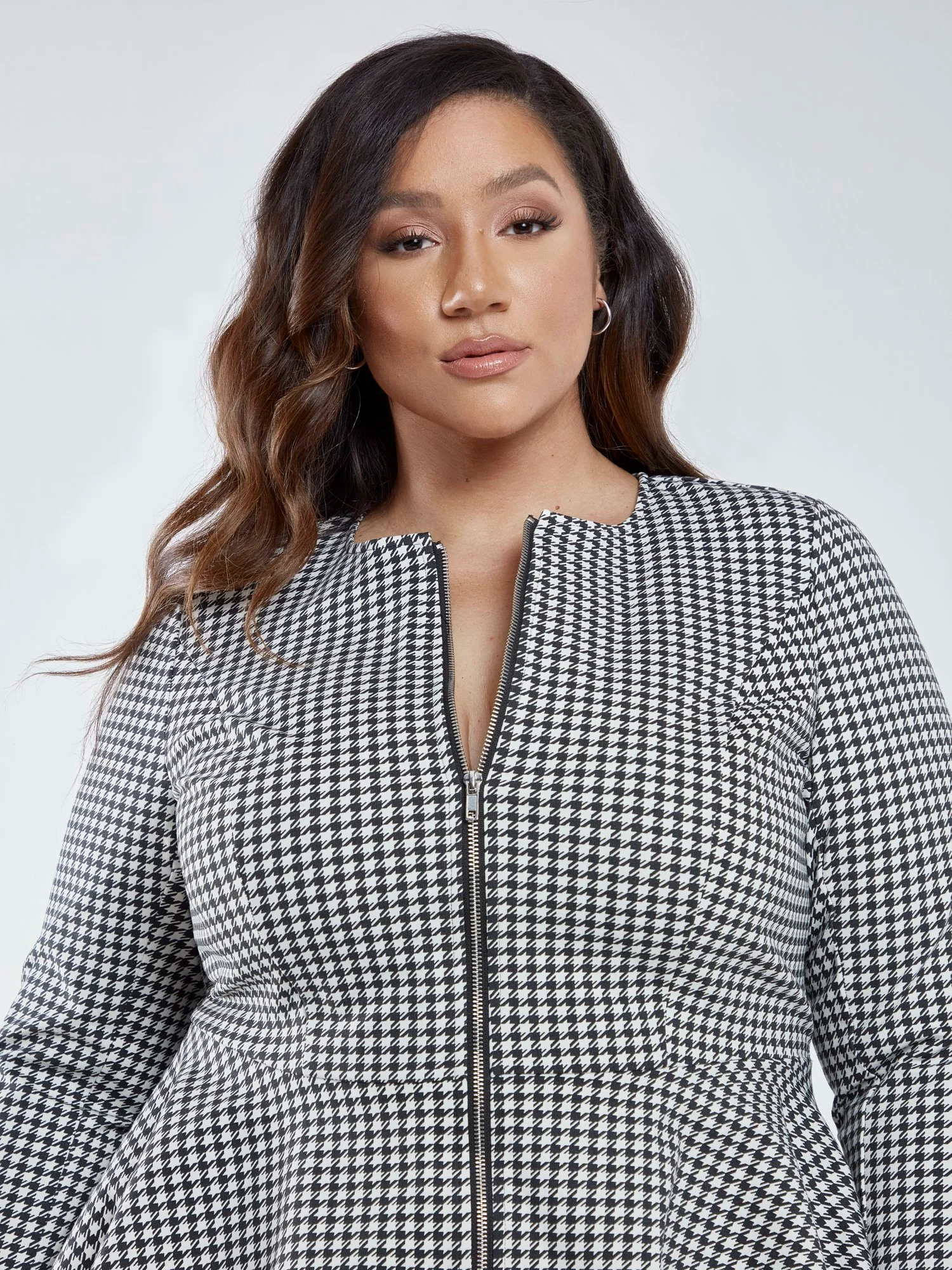 Sasha Good Form Ponte Houndstooth Peplum Blazer - Image 7