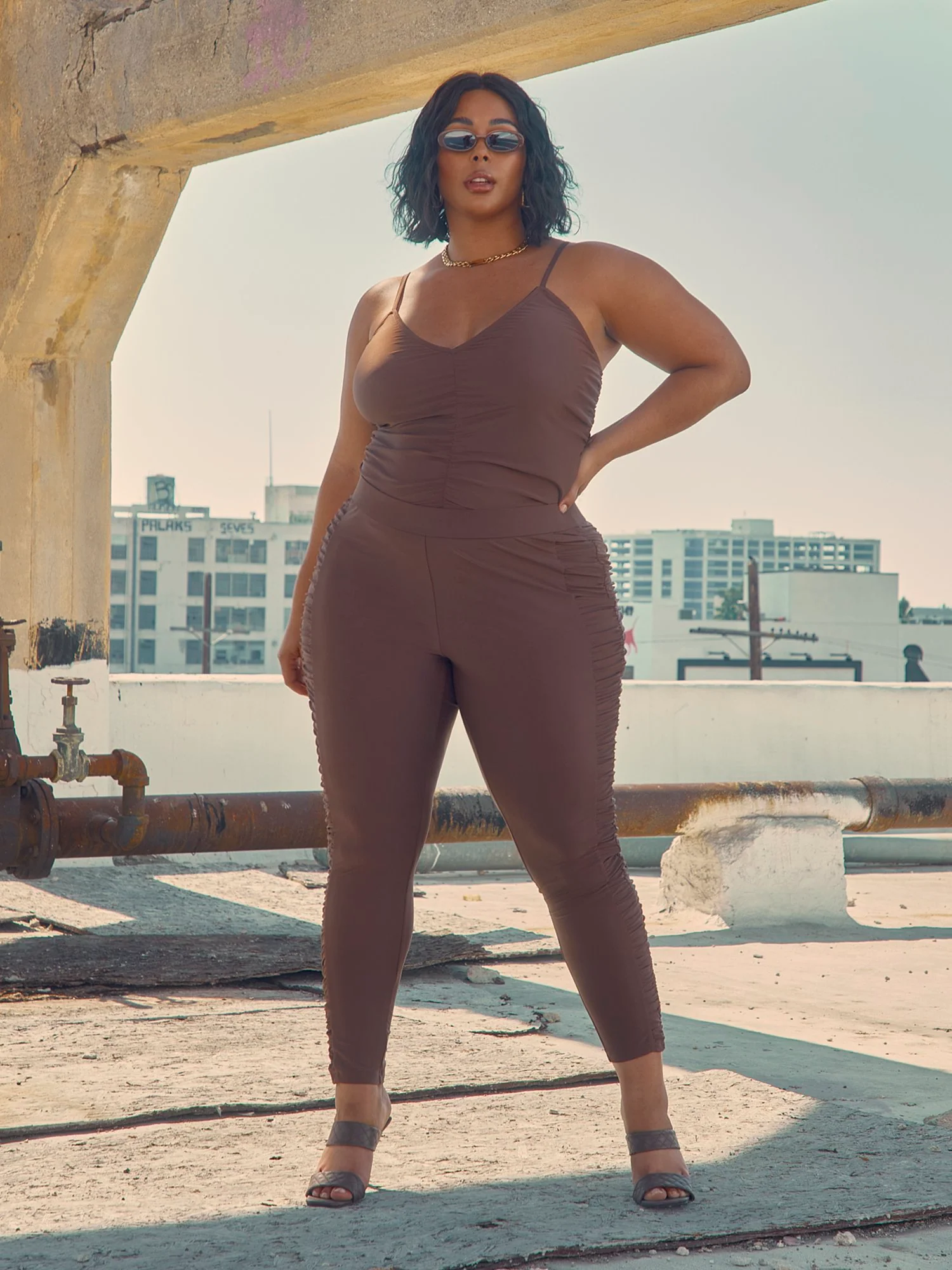 Sheena Ruched Leggings - Image 2