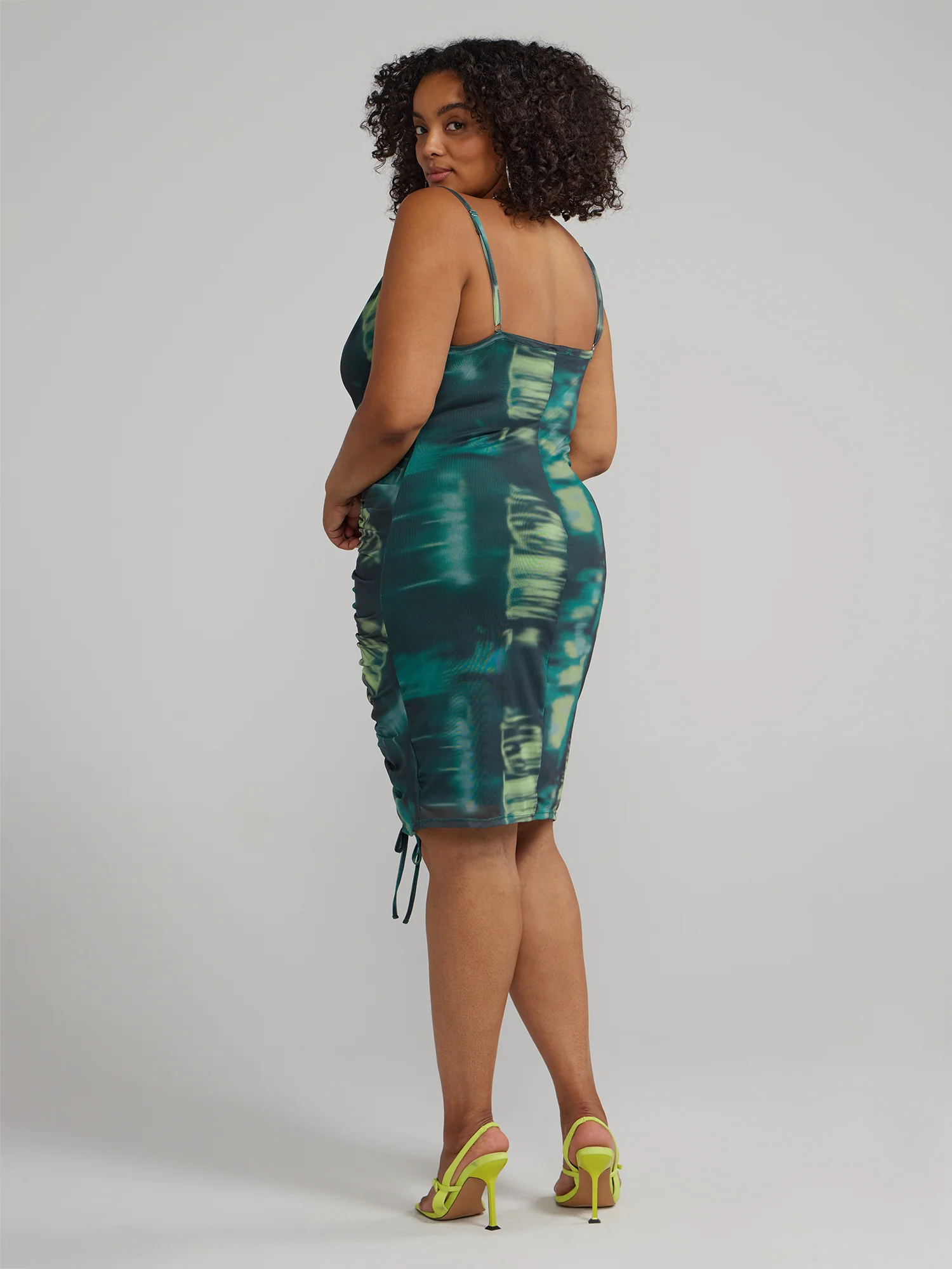 Sleeveless Ruched Detail Dress - Image 3