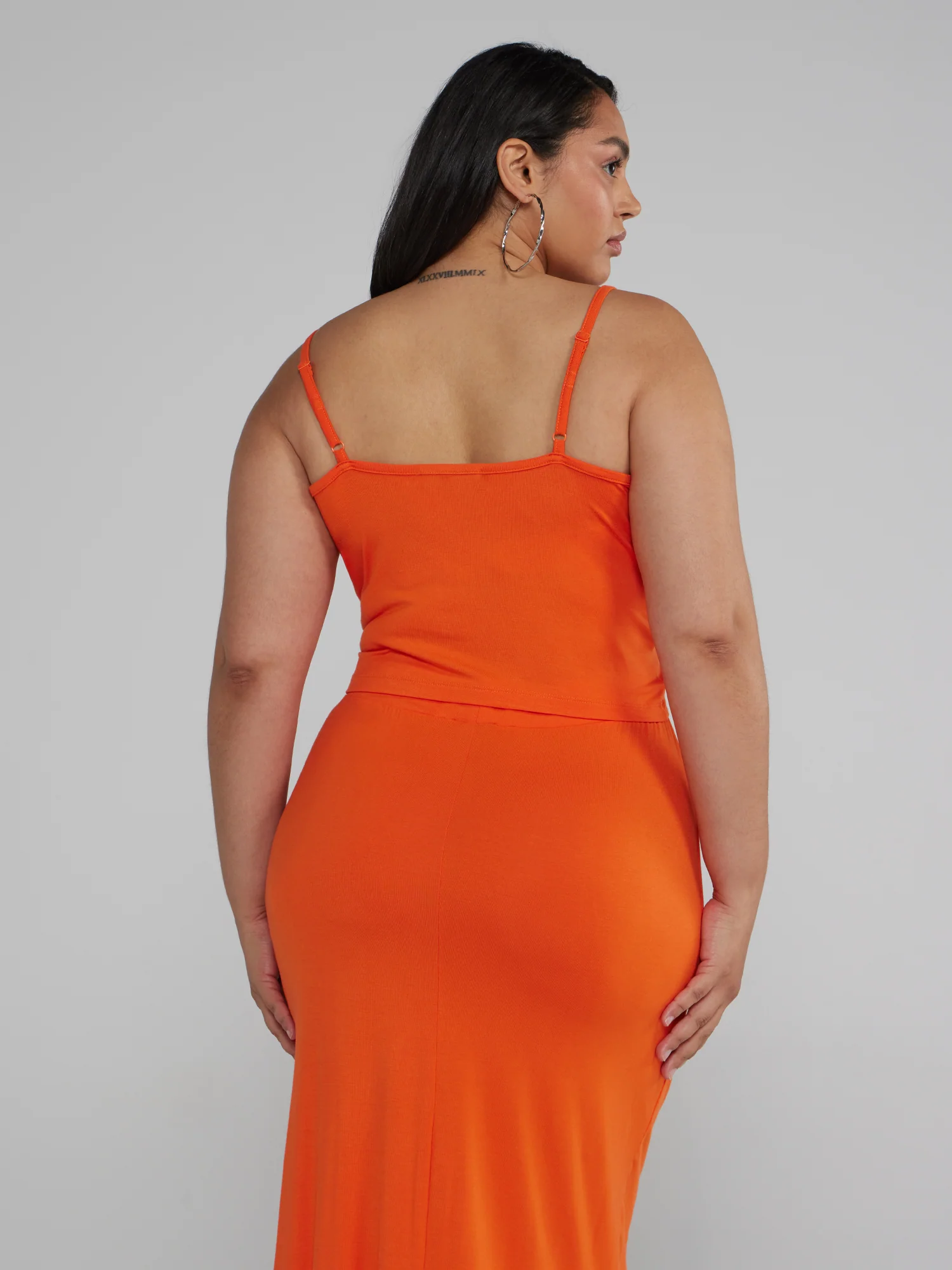 Sleeveless Ruched Detail Top - Image 15