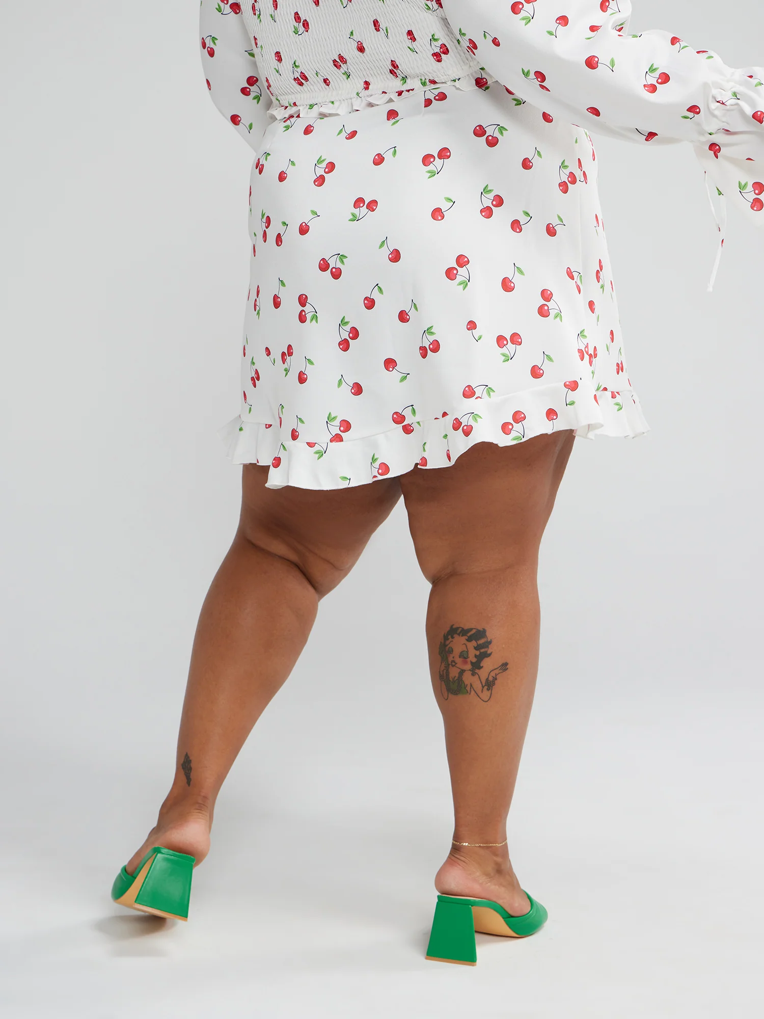 Tatiana Cherry Print Wrap Skirt - Image 4