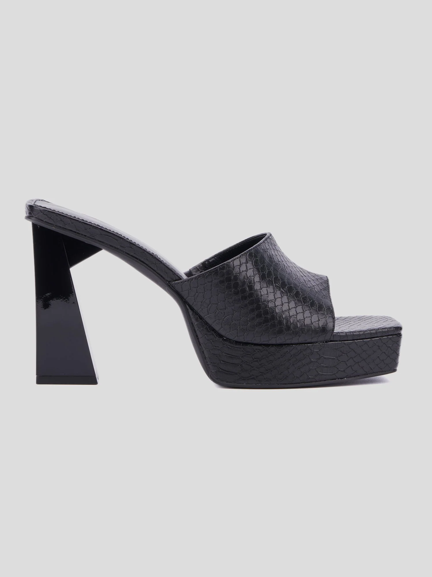 Teresa Wide Width Textured Slip-on Heels - Image 9