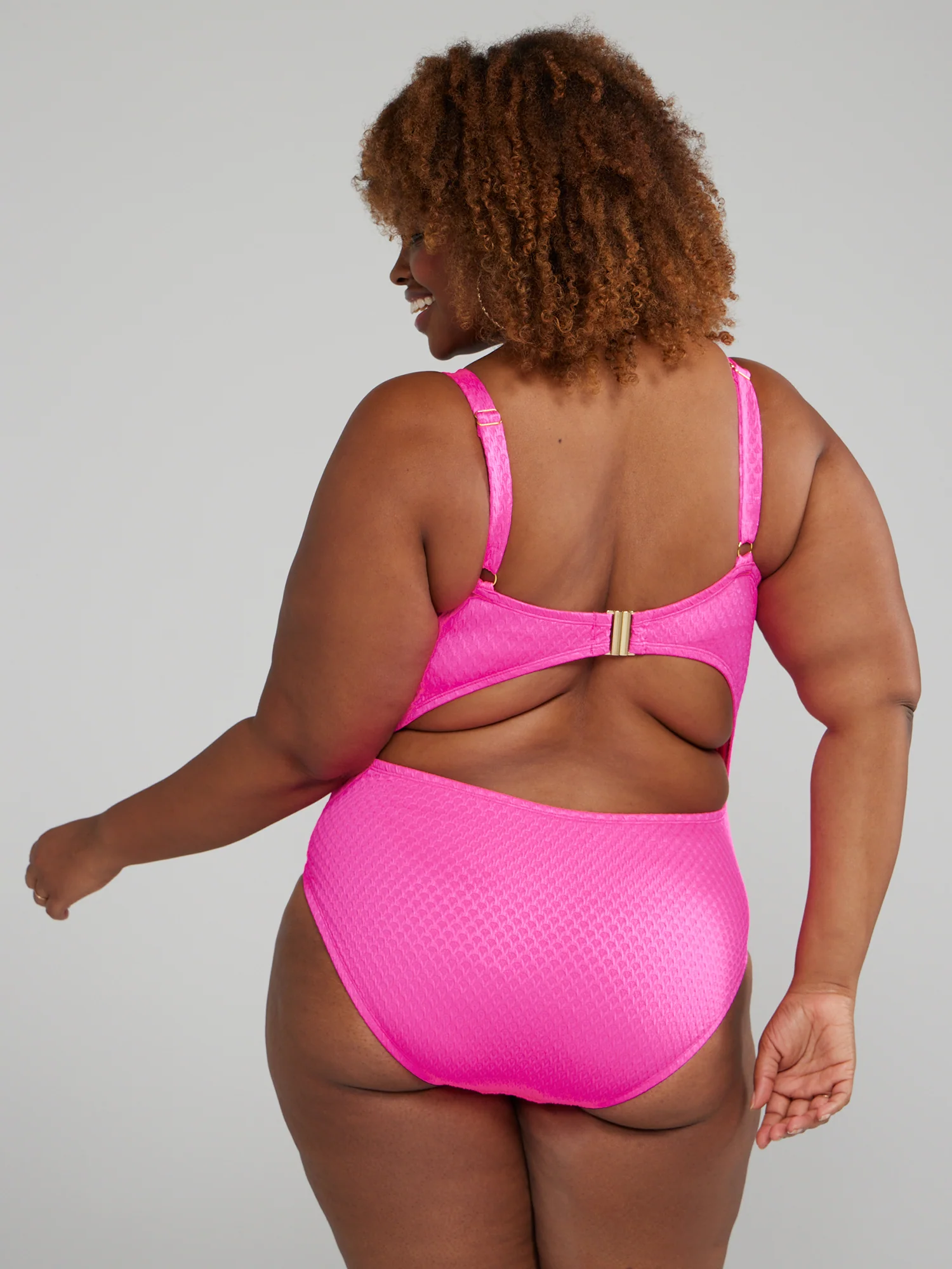 Textured One-Piece Swimsuit with Underwire - Image 3