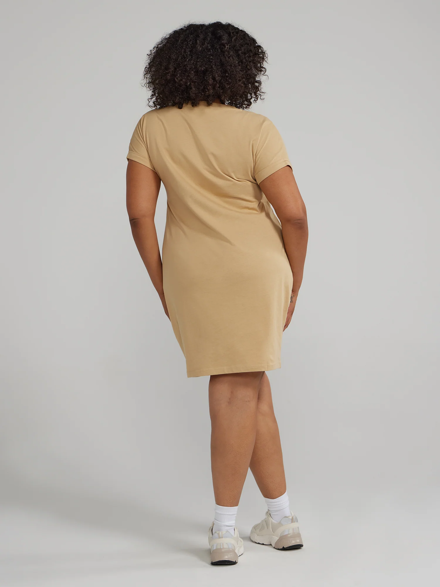 The Perfect T-Shirt Dress - Image 8