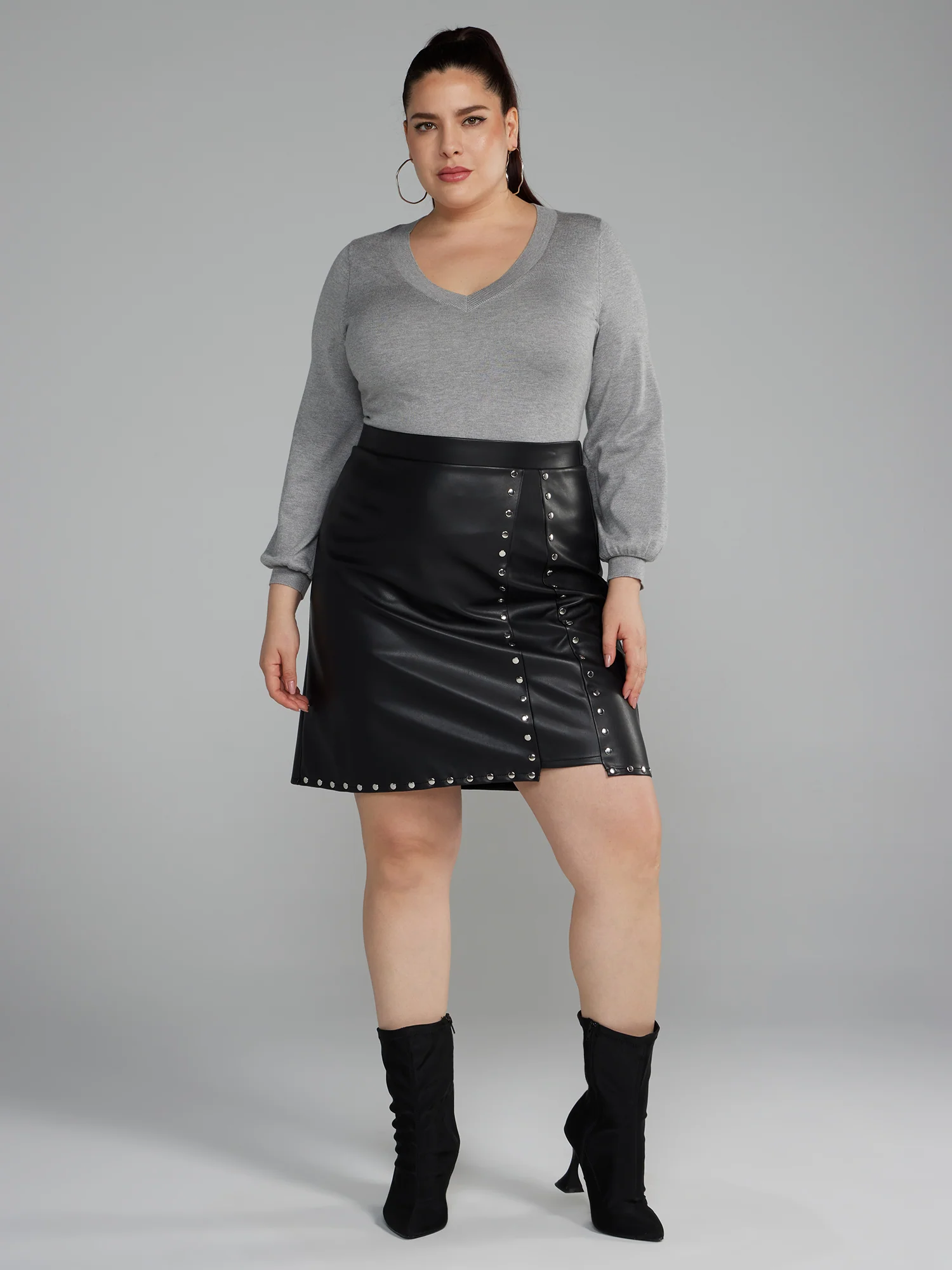 V-Neck Pullover Sweater - Image 4