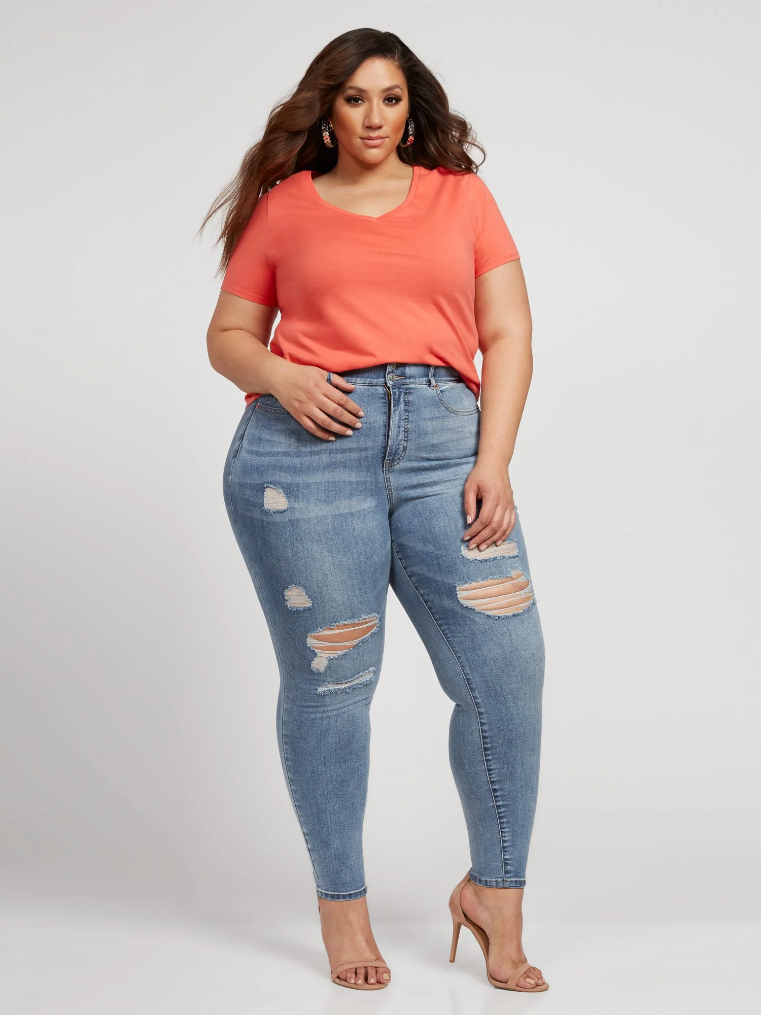 Valery Short Sleeve V-Neck Tee - Image 21