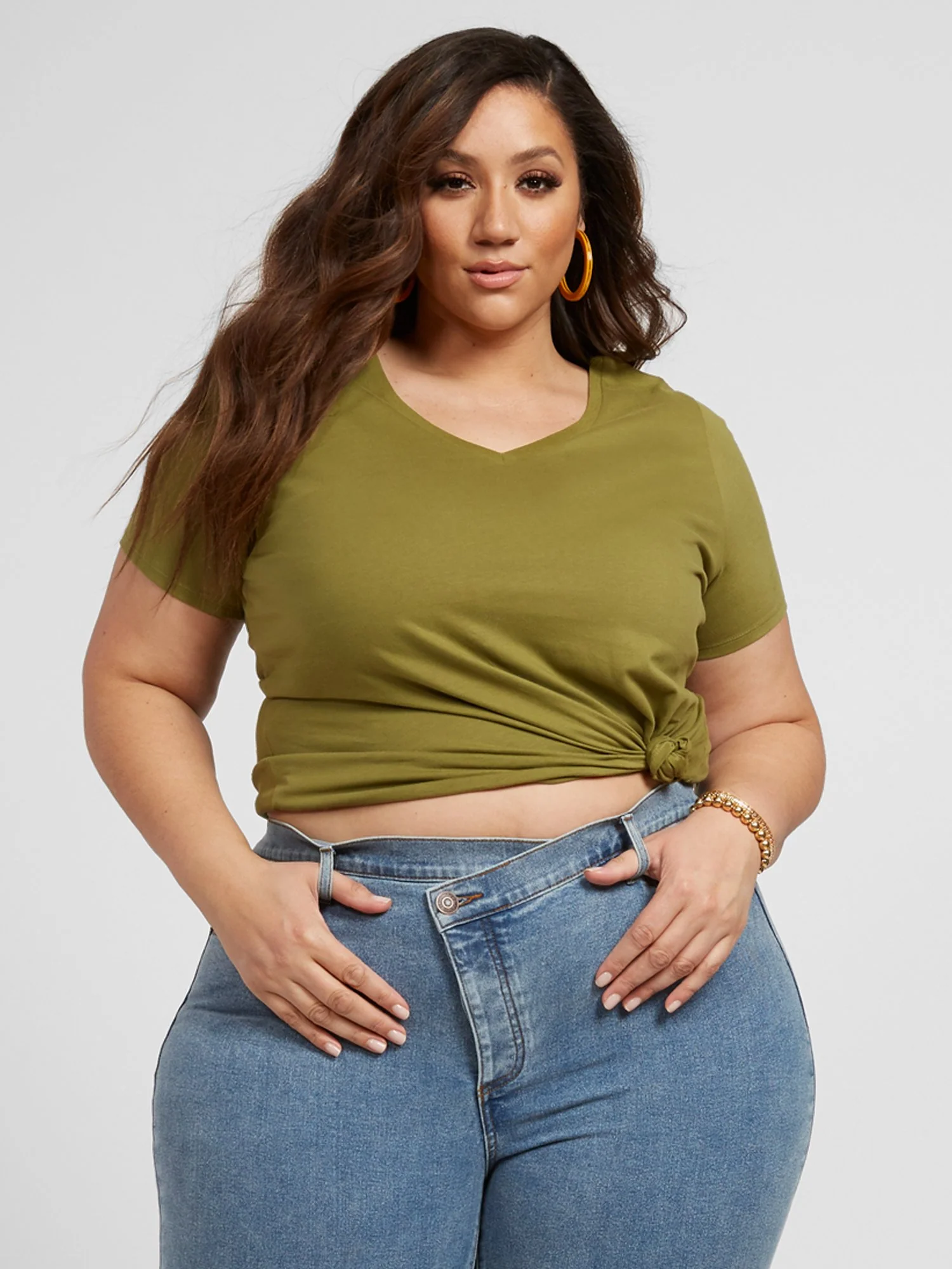 Valery Short Sleeve V-Neck Tee - Image 6