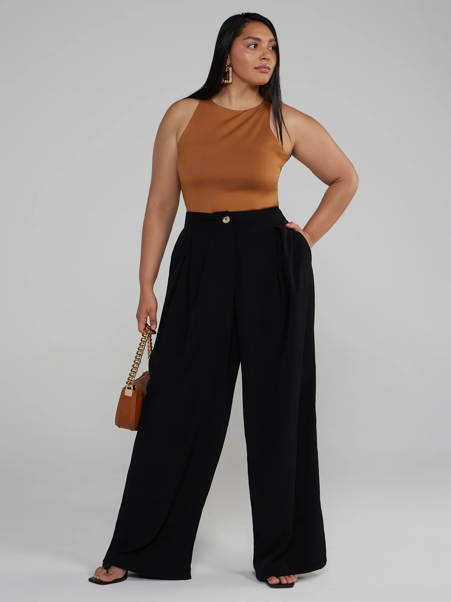 Wide Leg Pleated Pants - Image 4