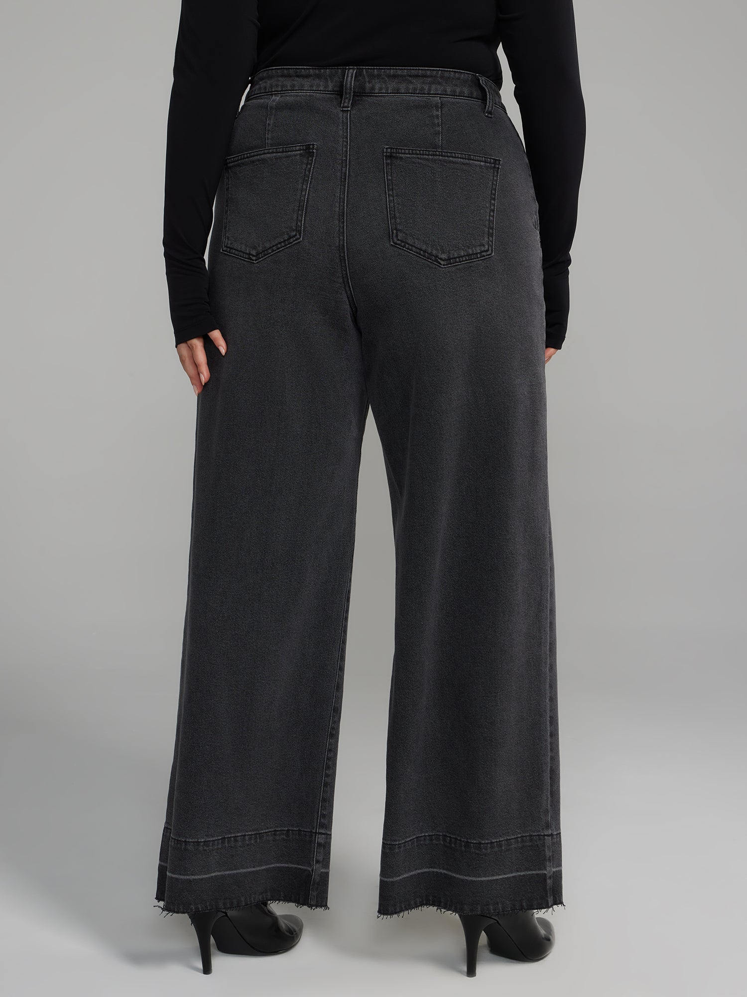 Wide Leg Vintage Black Wash Jeans - Image 3