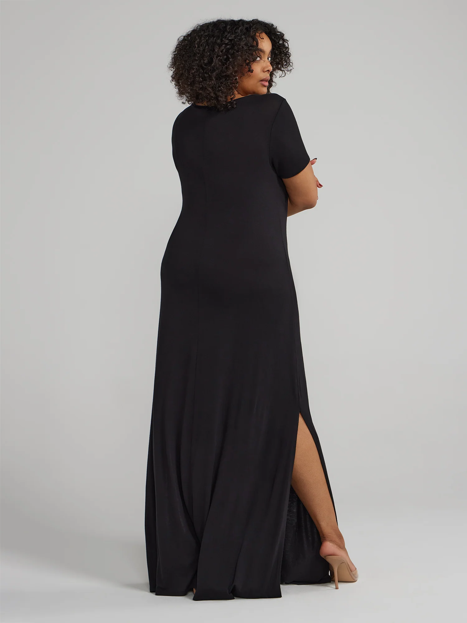 The Perfect T-Shirt Maxi Dress - Image 3